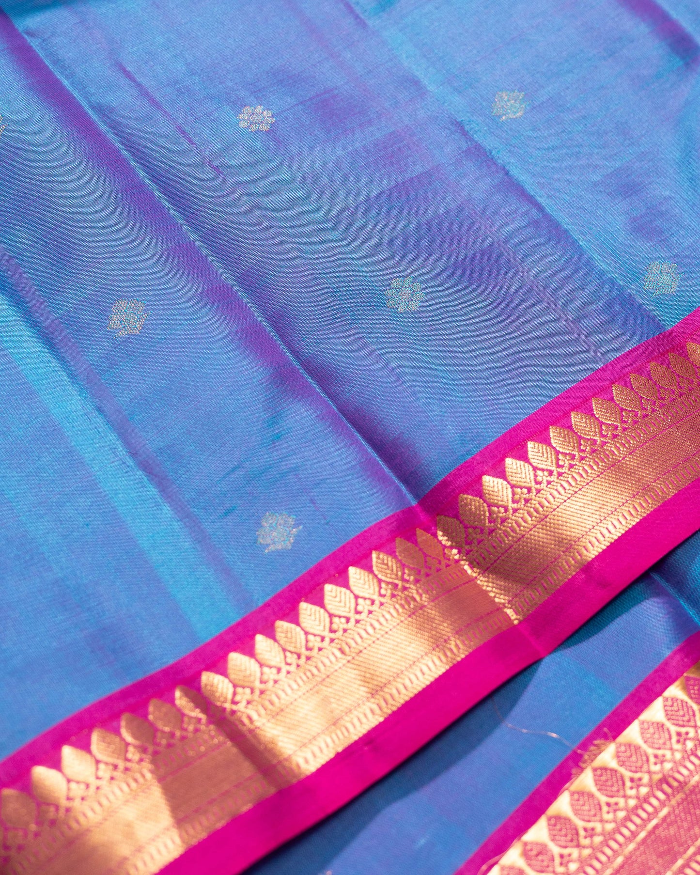 Ananda Blueish pink With Rani Pink Pallu Pure Soft Silk Saree