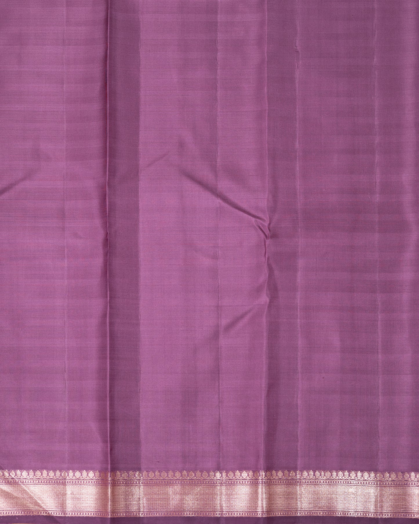 BODY VIBRANT MAROON COLOUR