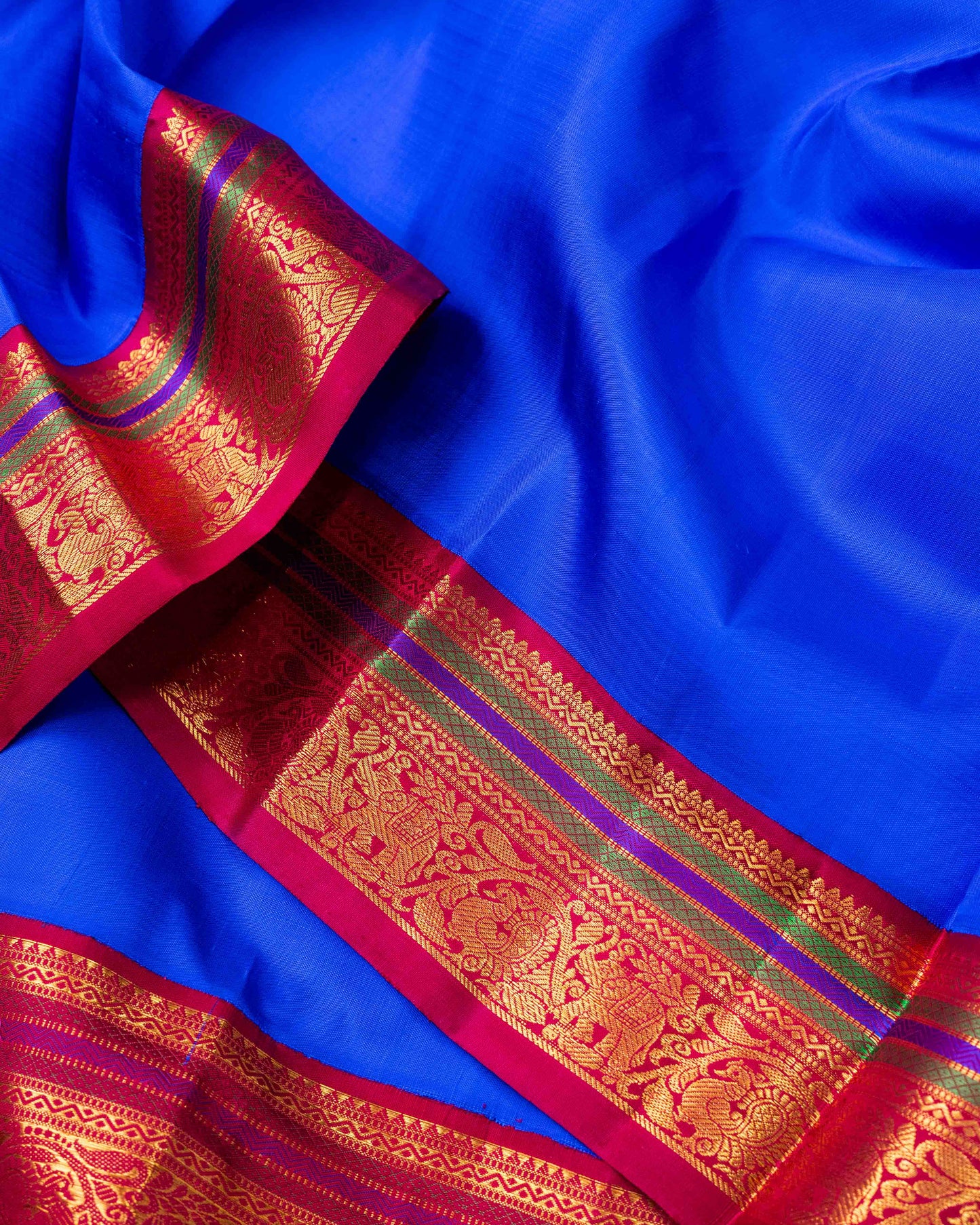 WOVEN ATTACHED REDDIESH MAROON BORDER WITH BRIGHT ROYAL BLUE BODY