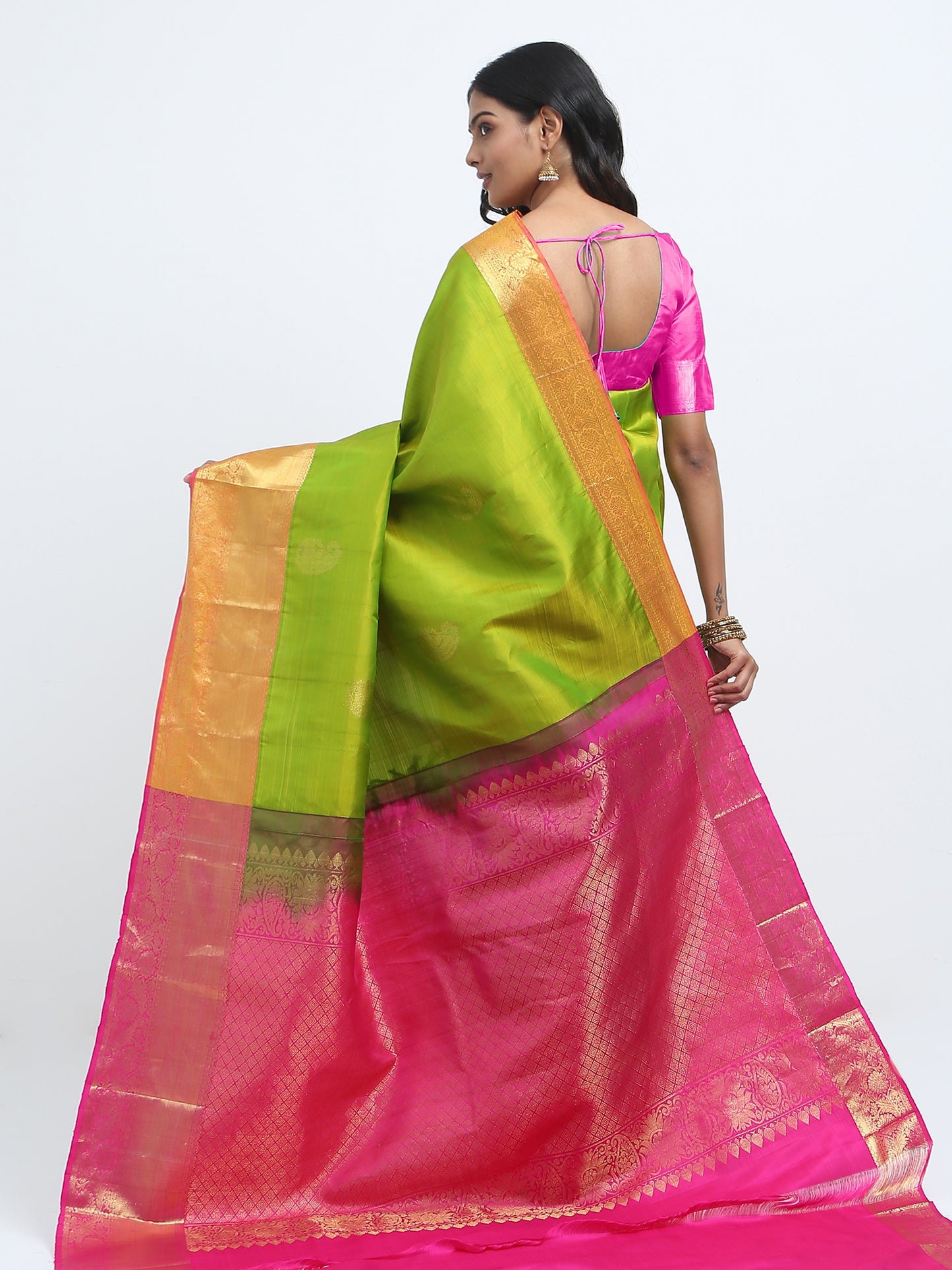 Contrast Rani Border And Vibrant Green Kanchivaram Pure Silk ( MDP-KN 1 )