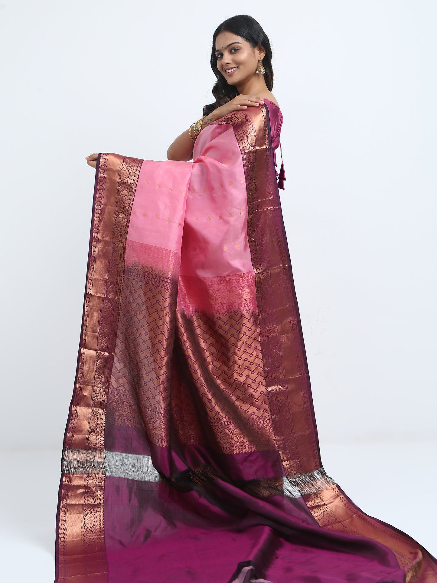 Contrast Brownish Maroon Border And Onion Pink Body With Brownish Maroon Pallu Kanchivaram Pure Silk ( SMS 26 )