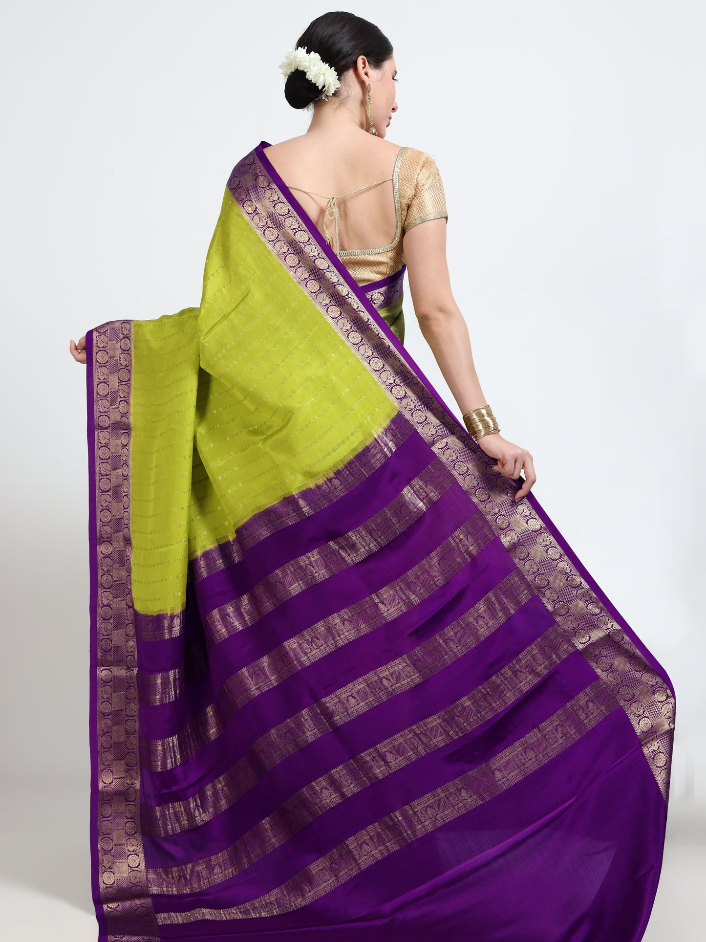 Olive Green Body With Majenta Pallu Pure Mysore Silk Crepe ( MC-MS 8 )
