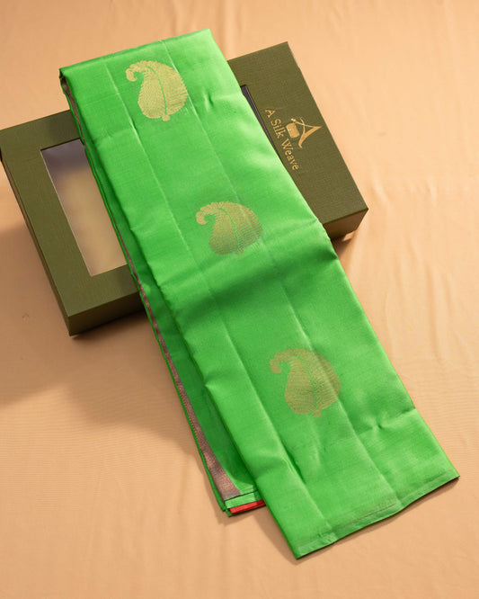 Parrot Green with Tomato Pink Pallu Kanchivaram Pure Soft Silk Saree