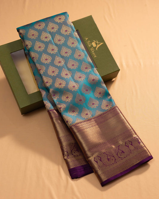 Peacock Green With Burgundy Pallu Pure Silk Signature Blend Saree