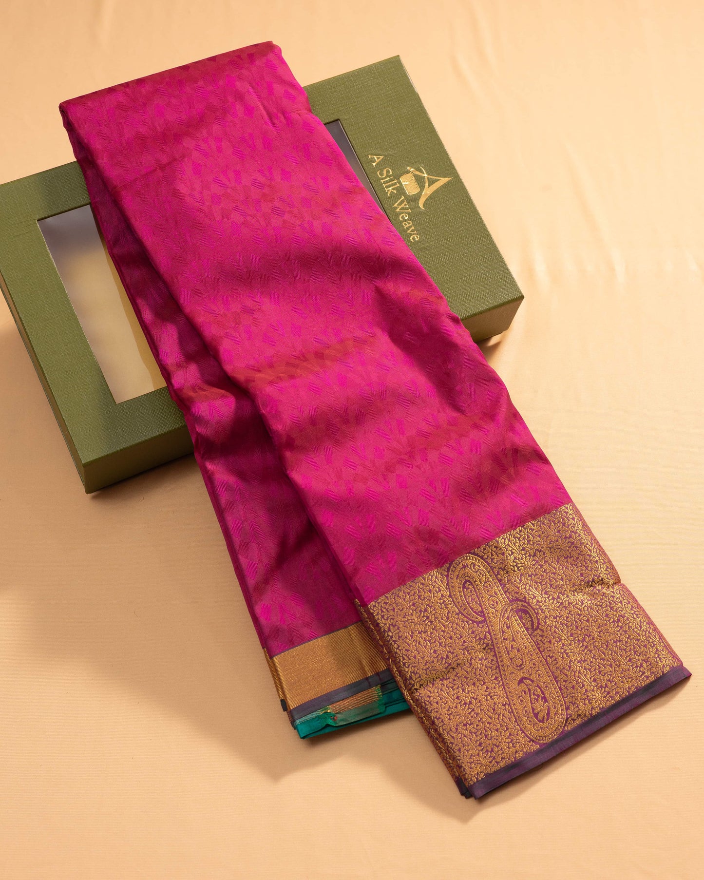Rani Pink With Saffire Green Pallu Pure Silk Gift Saree
