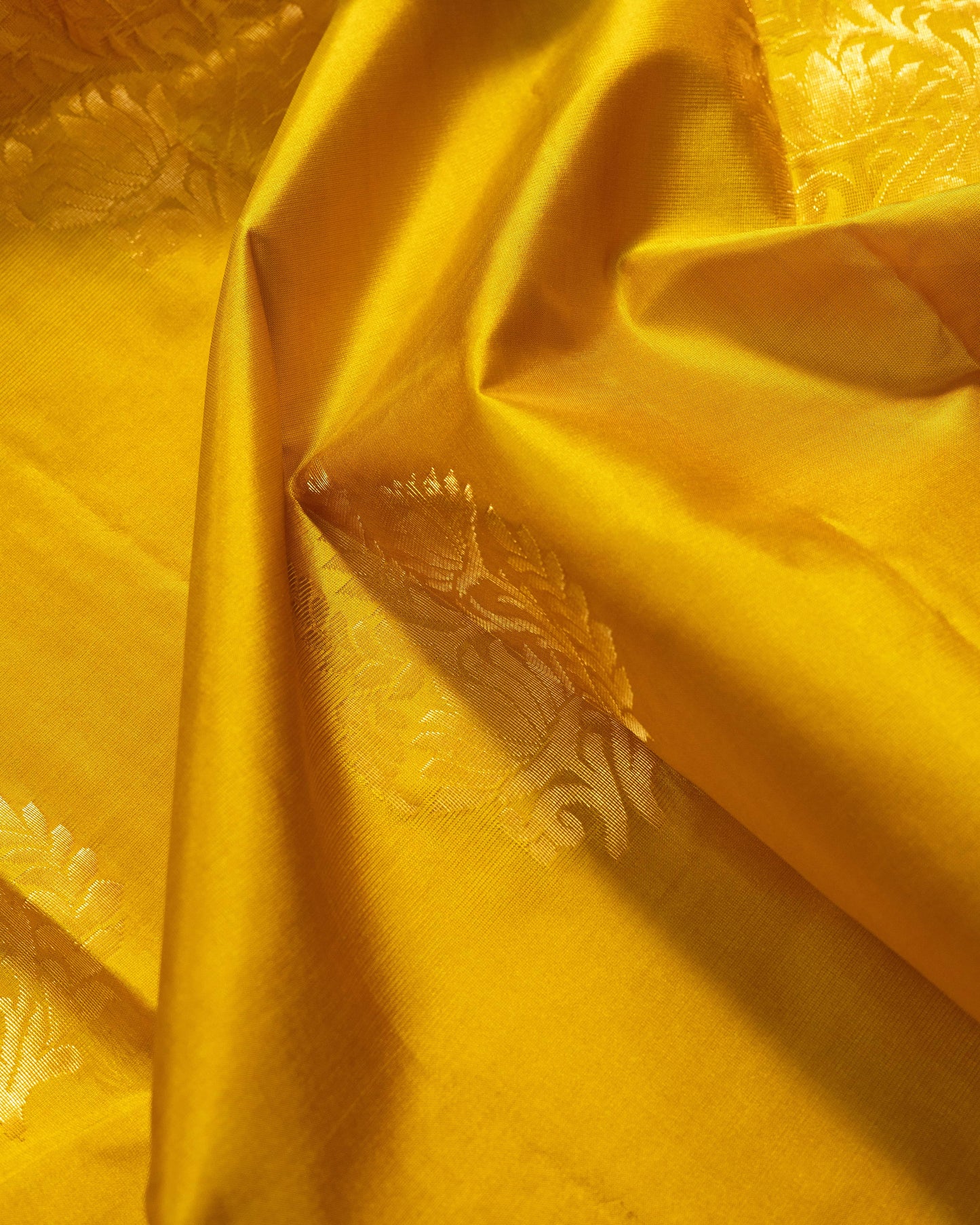 Dark Lemon With Saffire Green Pallu Pure Soft Silk Saree