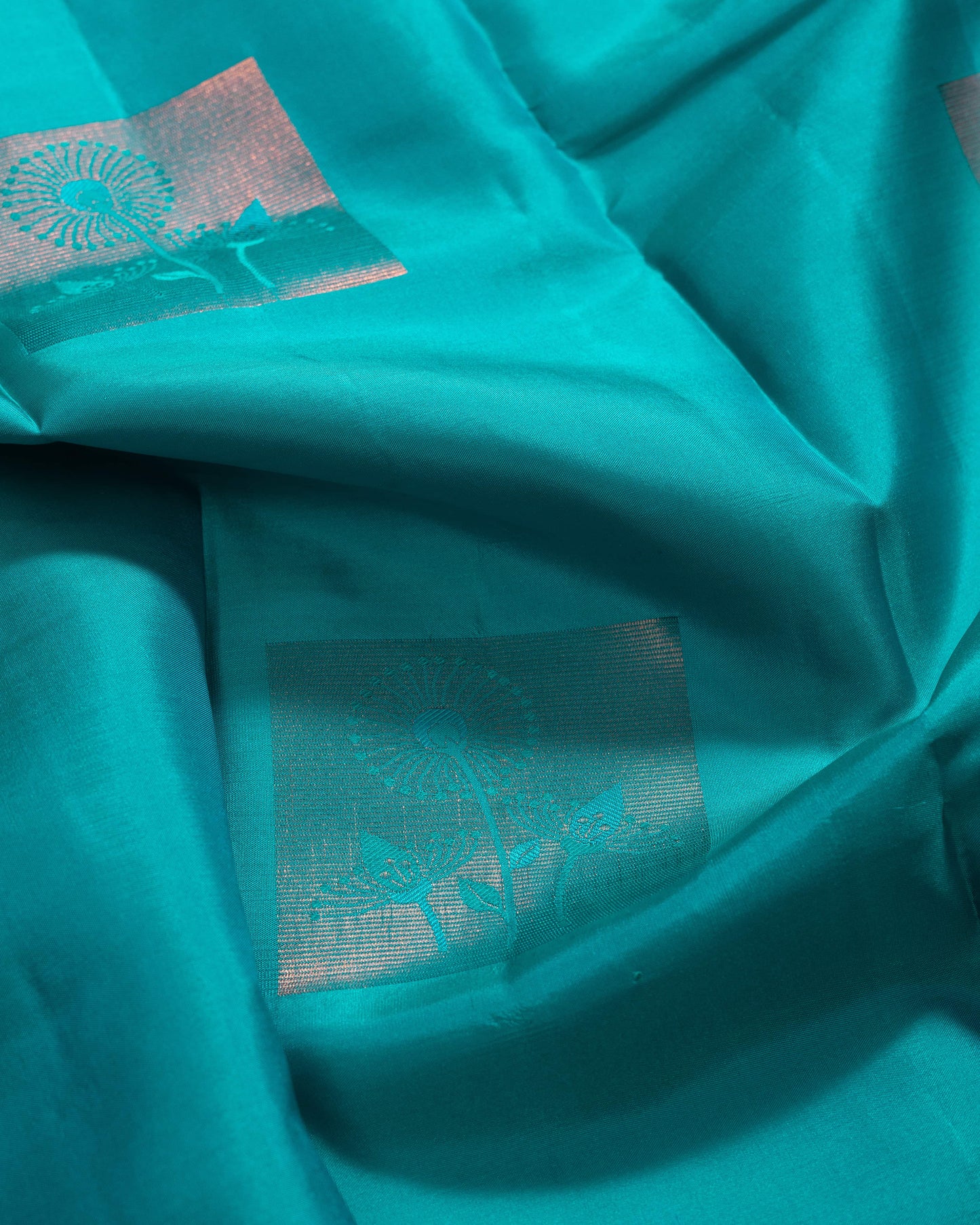 Saffire Blue With Light Pink Pallu Pure Soft Silk Saree