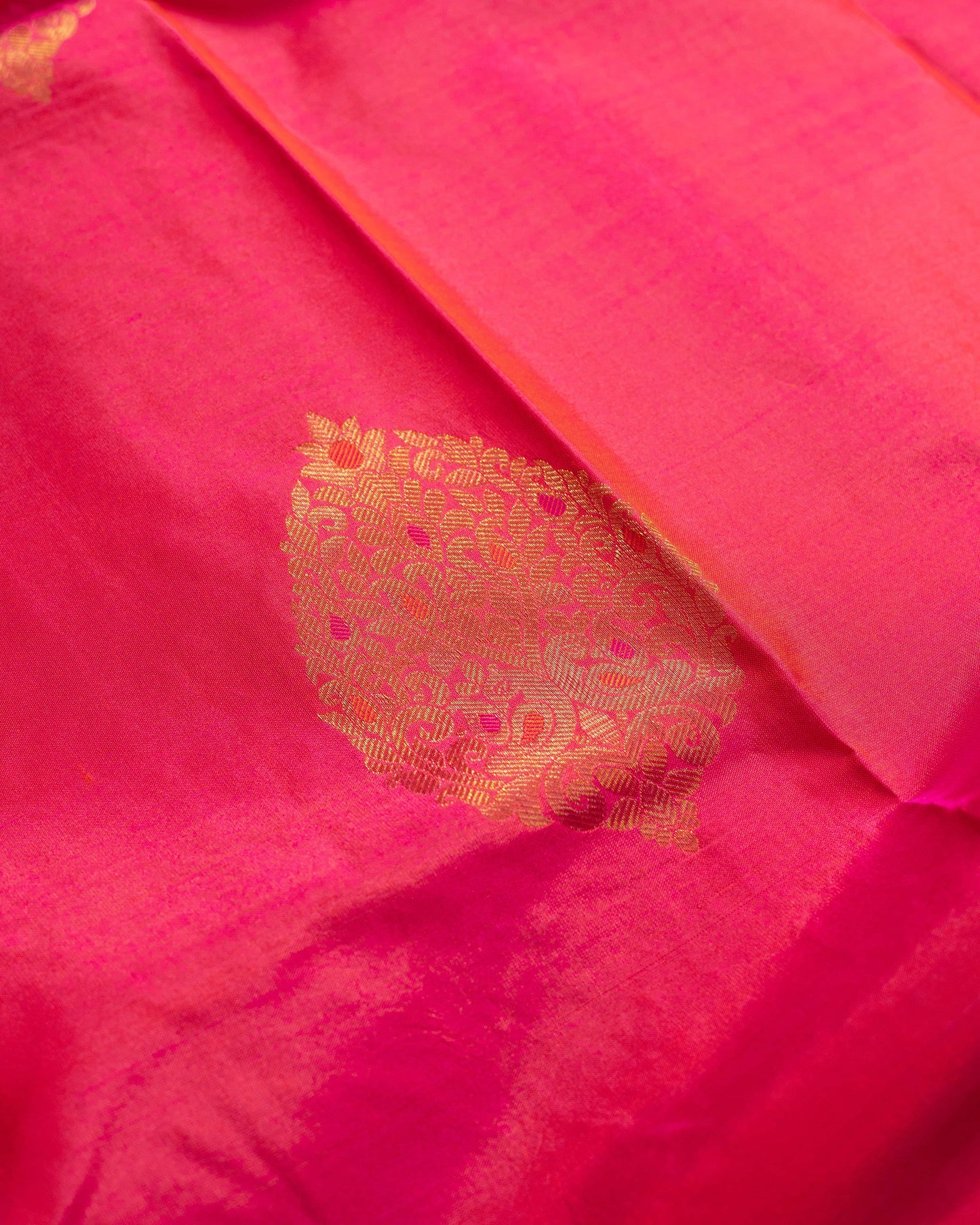 Vibrant Rani Pink With Saffire Green Pallu Pure Soft Silk Saree