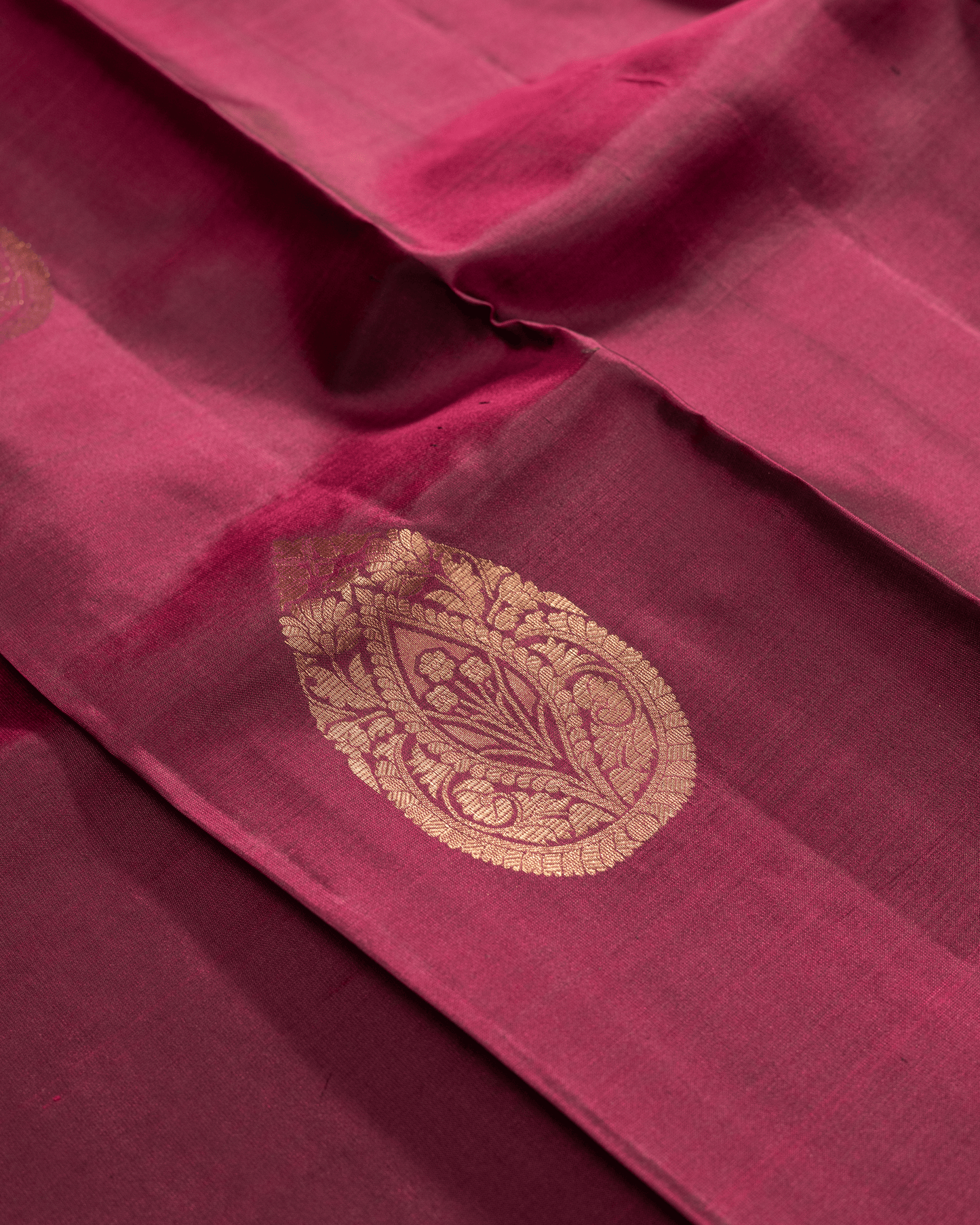 Brillant Burgandy With Saffire Green Pallu Kanchivaram Pure Soft Silk Saree