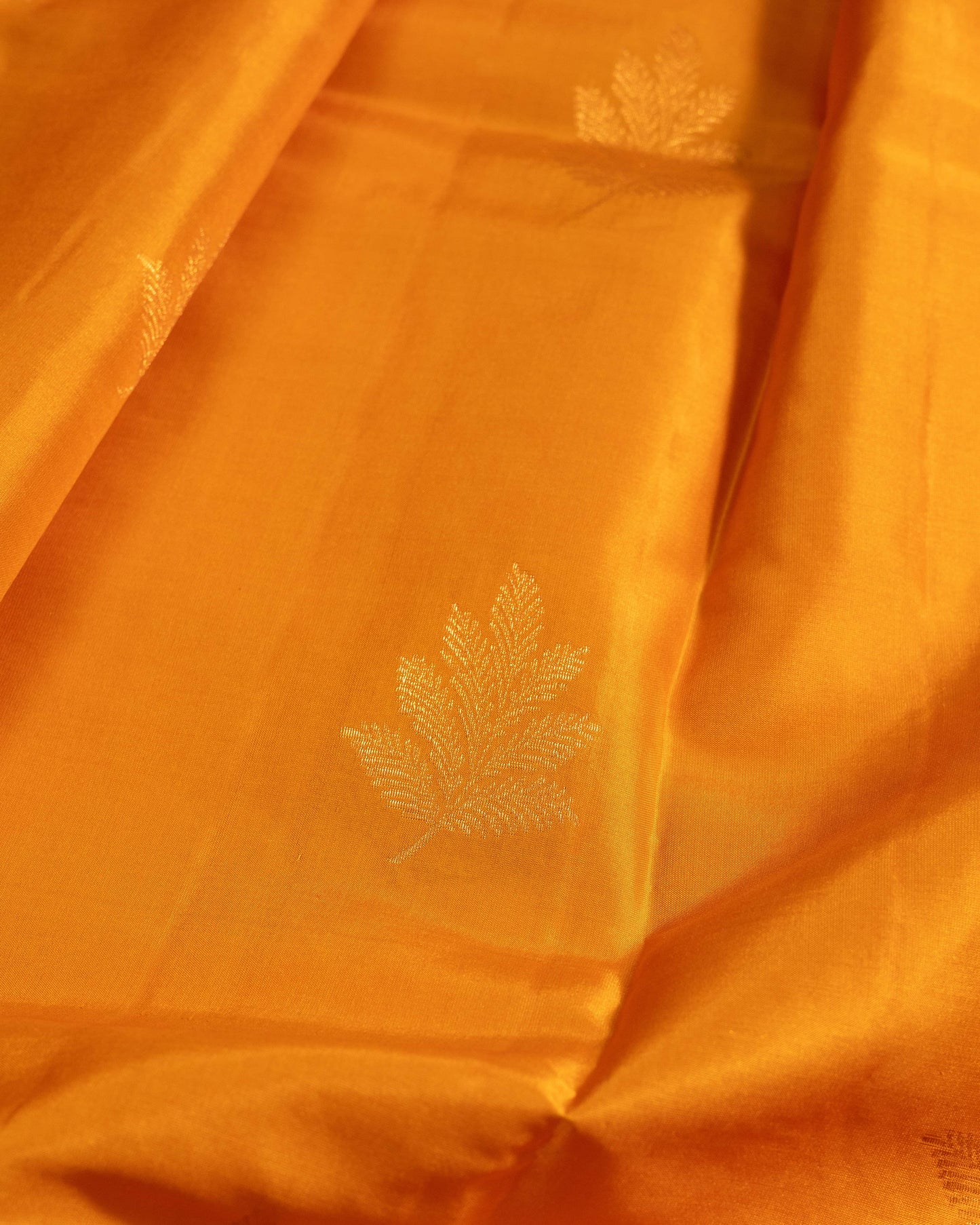 Deeper Mango With Saffire Green Pallu Pure Soft Silk Saree