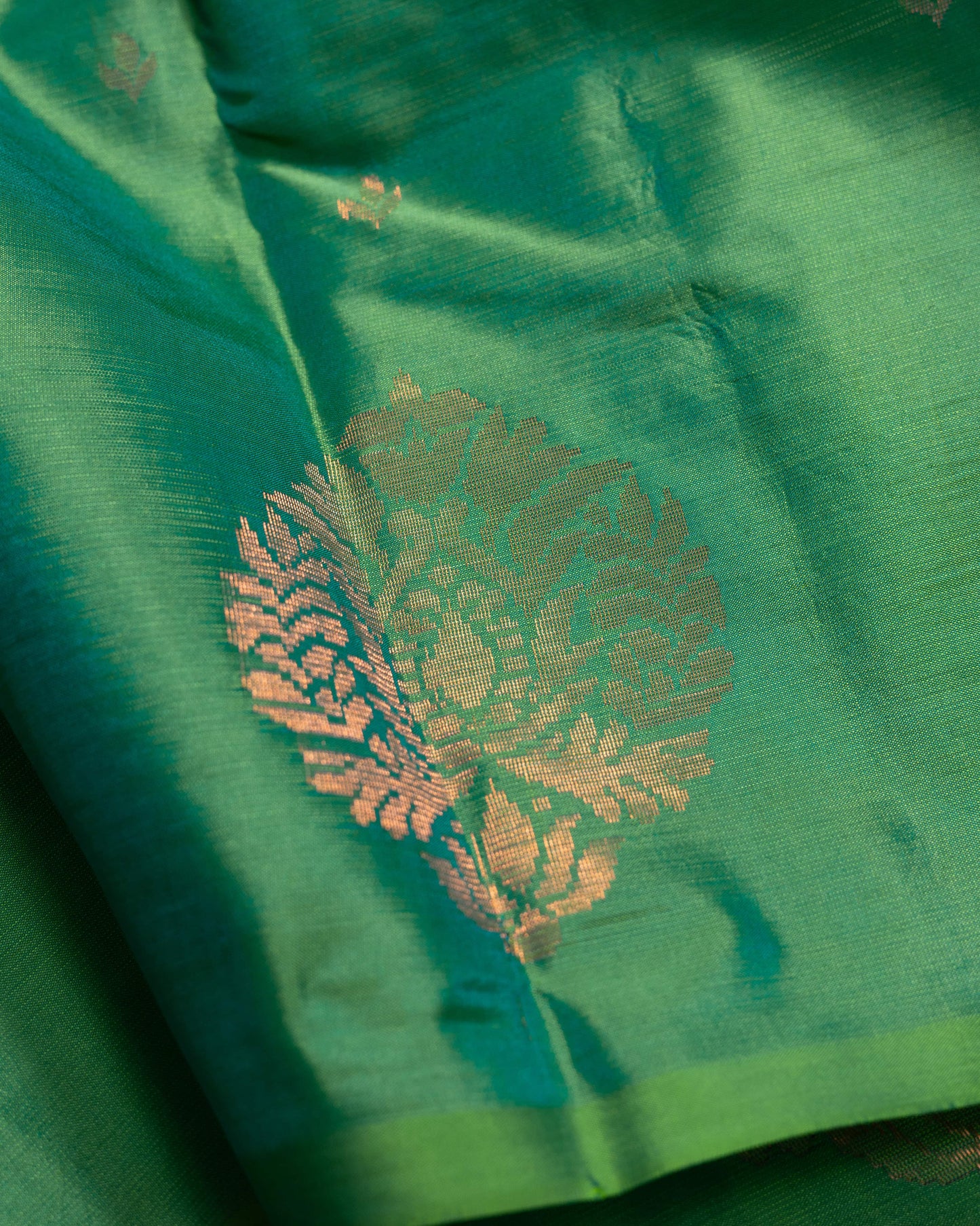 Apple Green With Blue Self Colour Pallu Pure Soft Silk Saree
