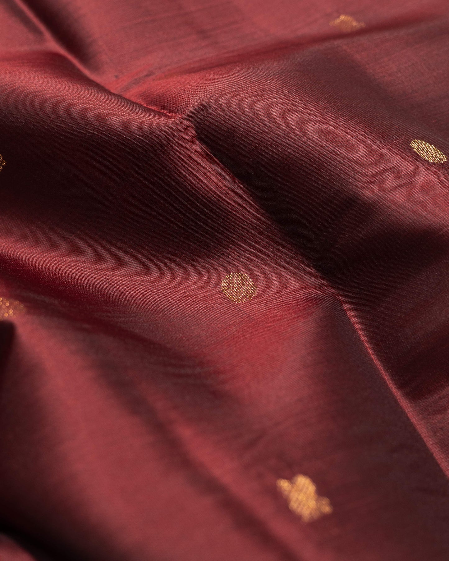 Brillant Maroon Colour With Saffire Green Pallu Pure Soft Silk Saree