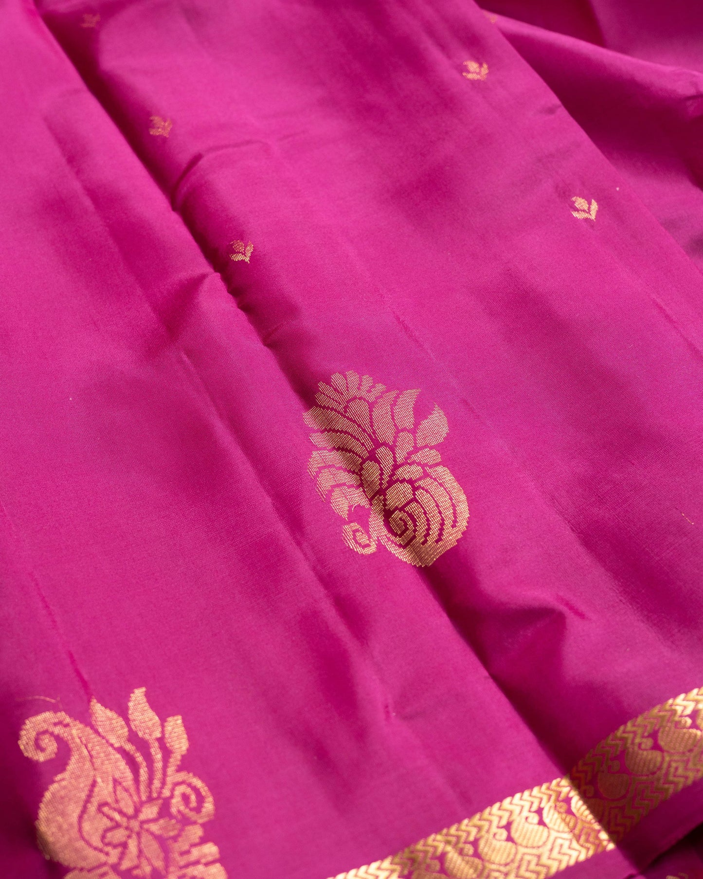 Majenta With Self Colour Pallu Pure Soft Silk Saree