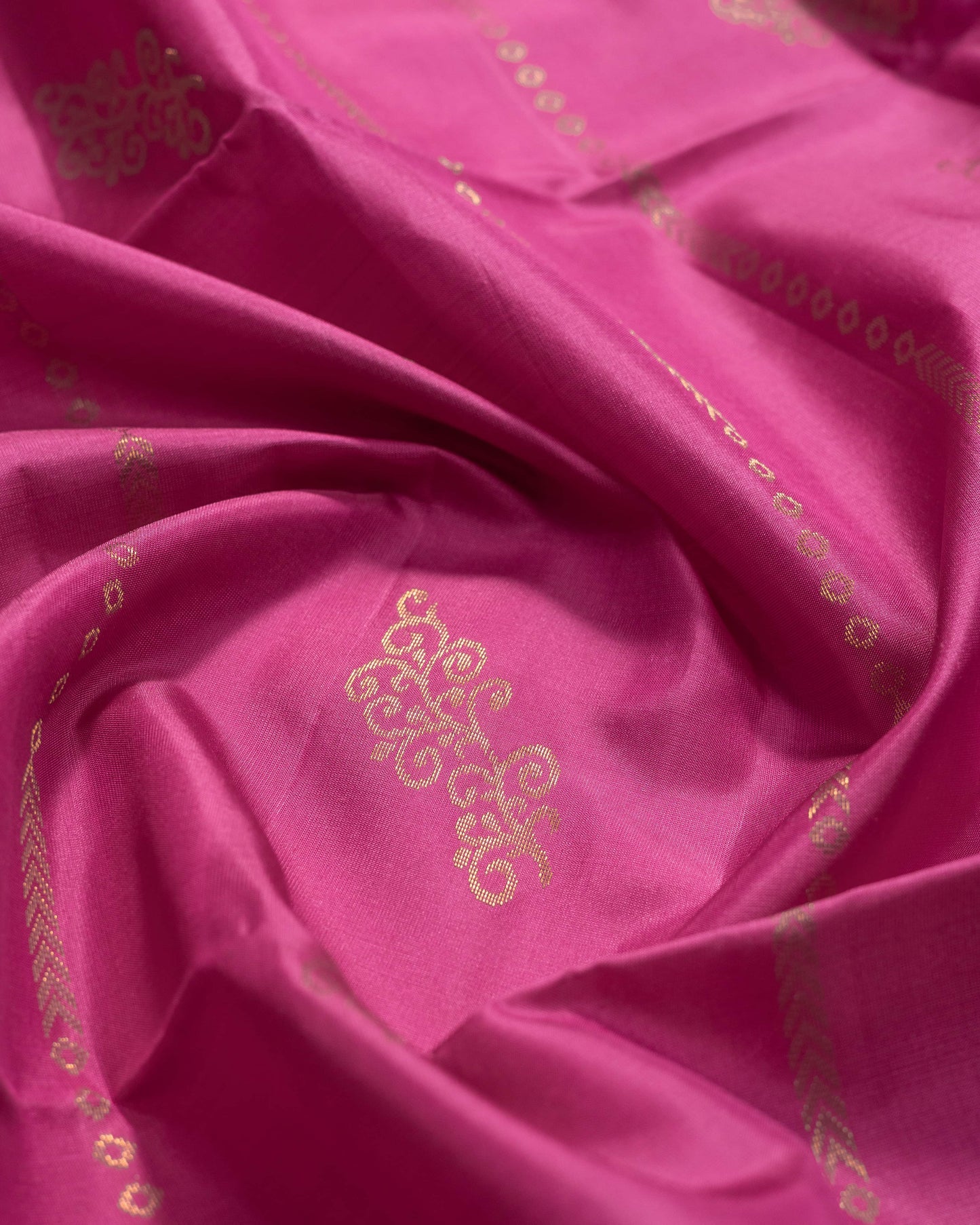 Onion Pink With Burgandy Pallu Kanchivaram Pure Soft Silk Saree