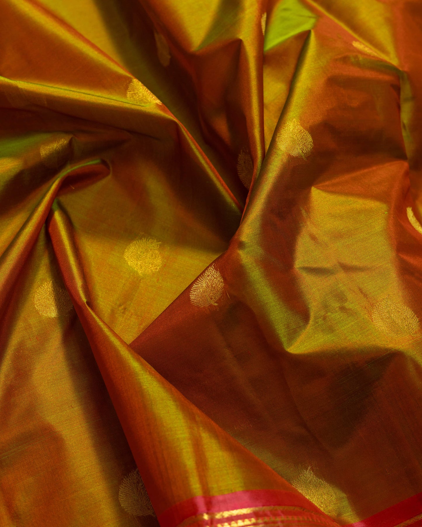 Olive Green With Rani Pink Pallu Kanchivaram Pure Soft Silk Saree