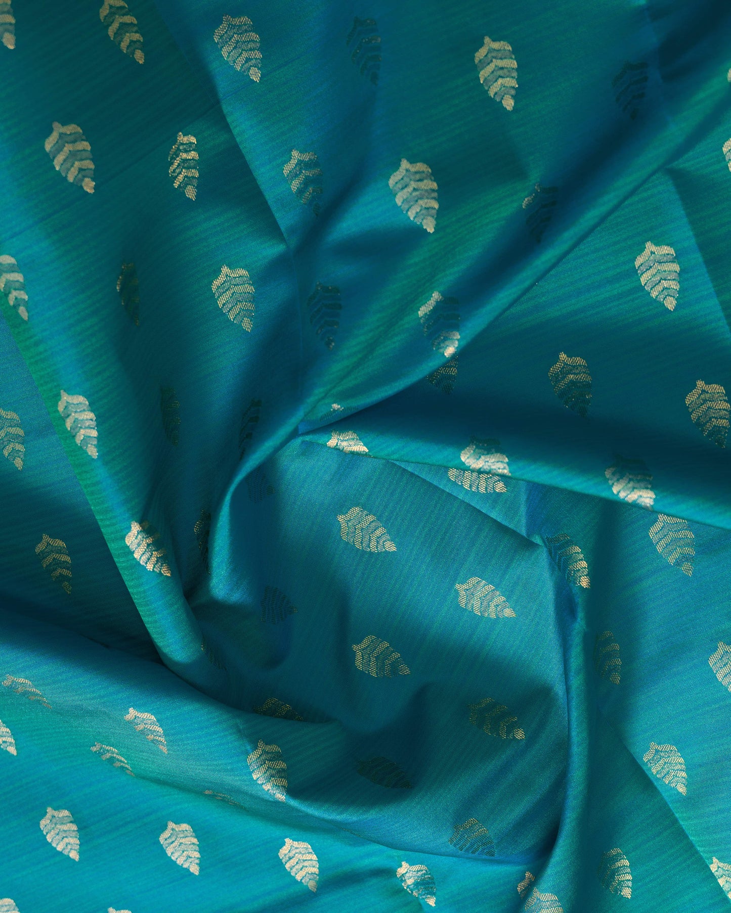 Light Saffire Green With Rani Pink Pallu Pure Silk Signature Blend Saree