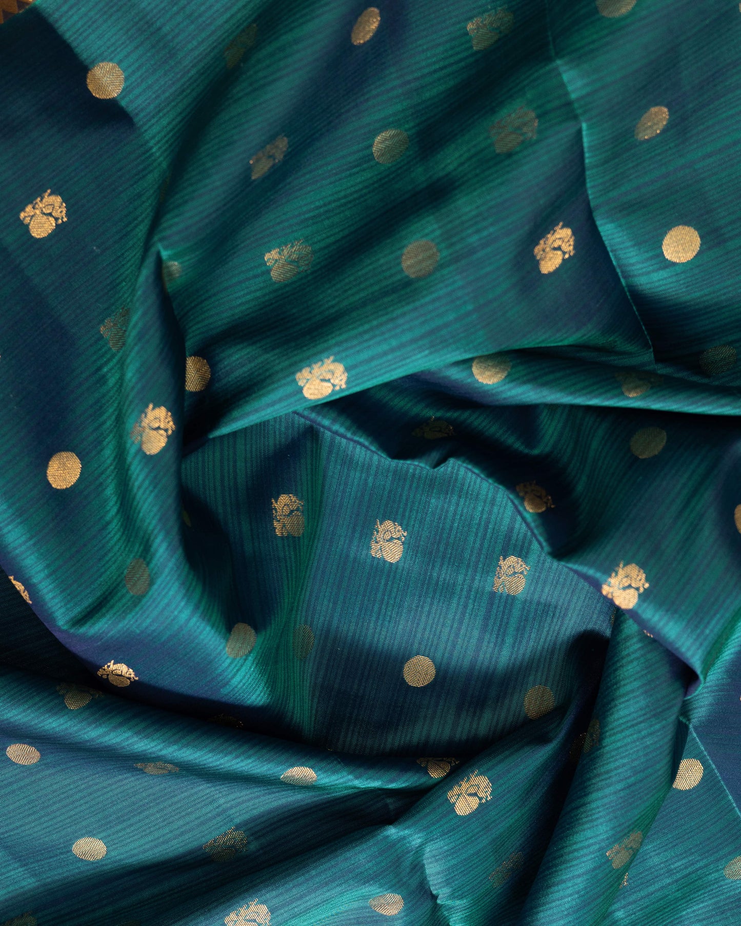 Pastel Greyish Green With Tasar Colour Pallu Pure Silk Signature Blend Saree