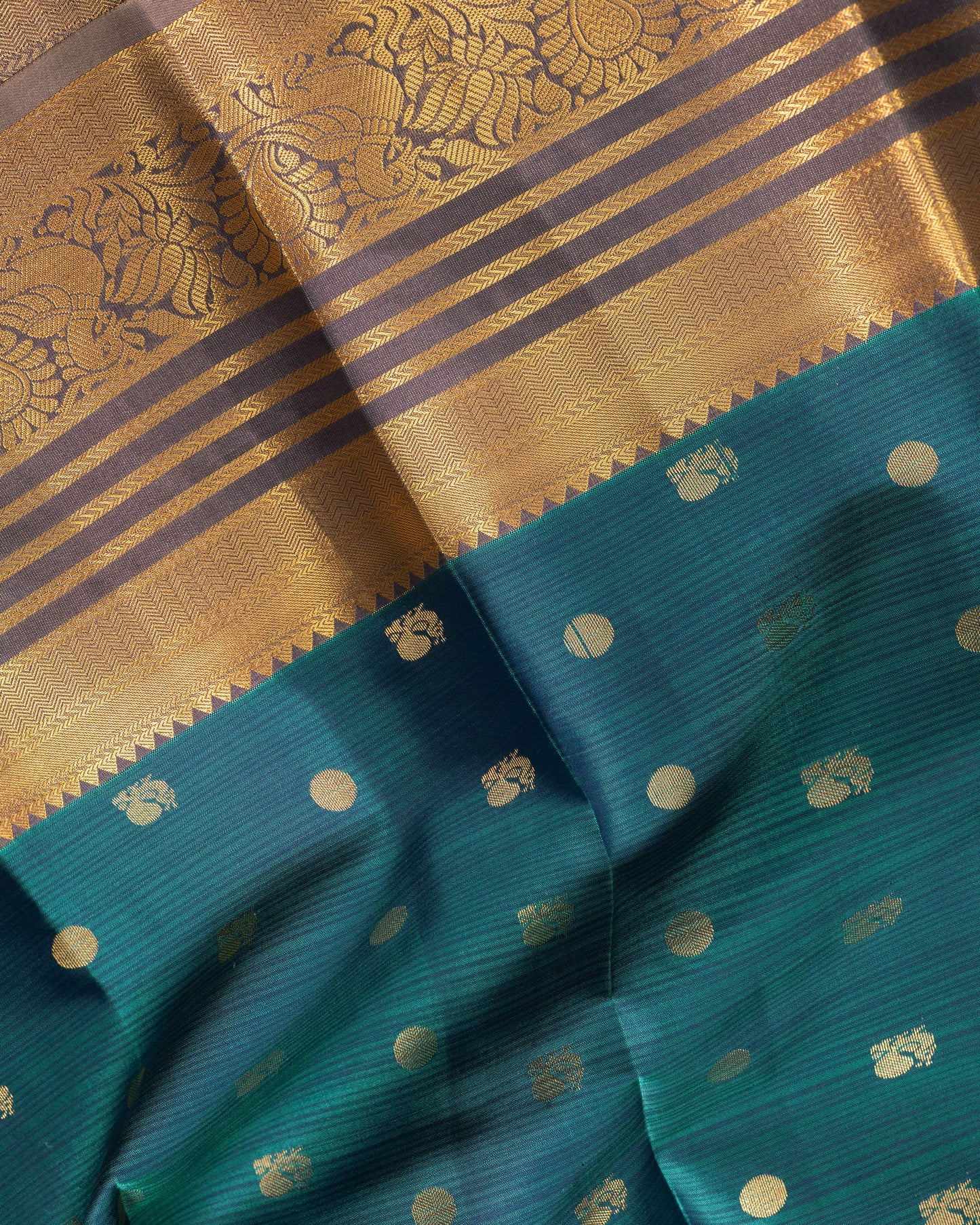 Pastel Greyish Green With Tasar Colour Pallu Pure Silk Signature Blend Saree