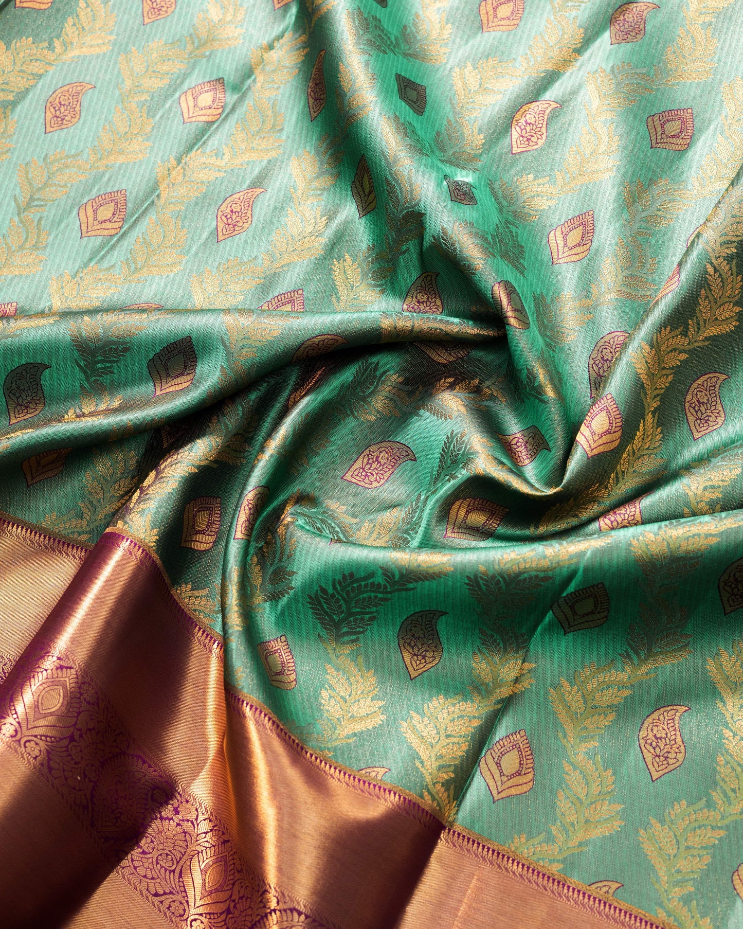 Pastel Pista Green With Burgundy Pallu Pure Silk Signature Blend Saree