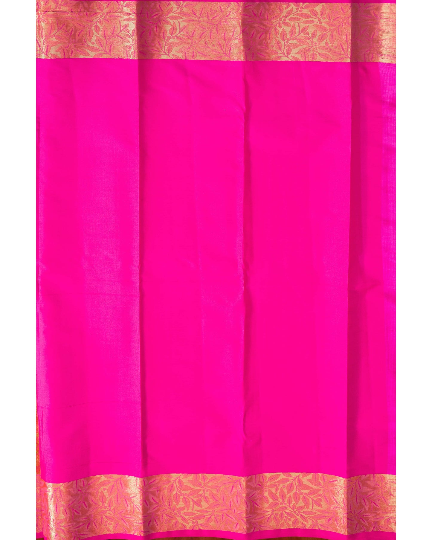 Greenish Yellow With Rani Pink Pallu Pure Silk Signature Blend Saree