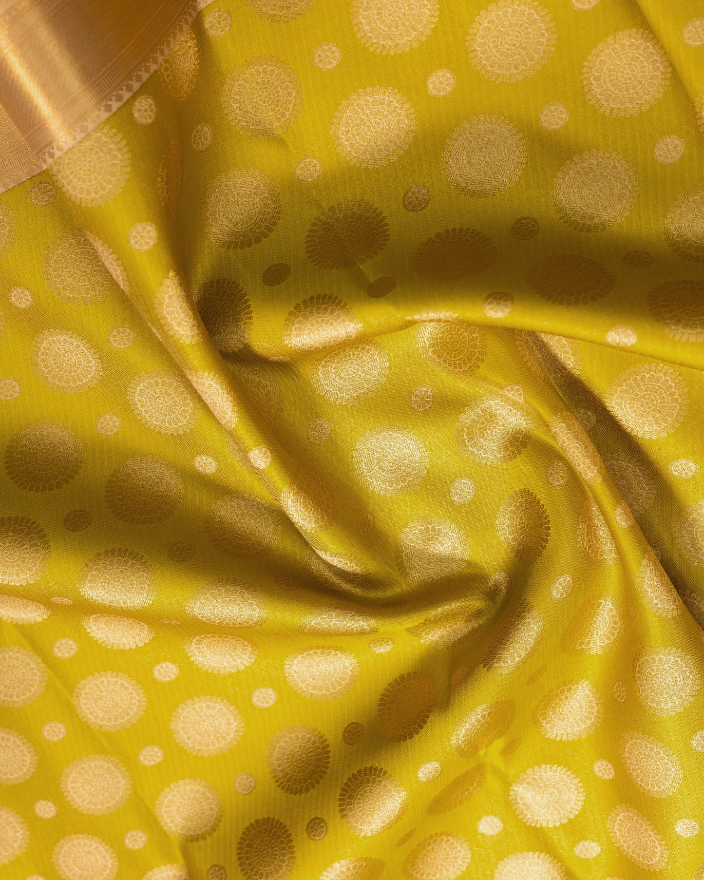 Lemonish Green With Tasar Colour Pallu Pure Silk Signature Blend Saree