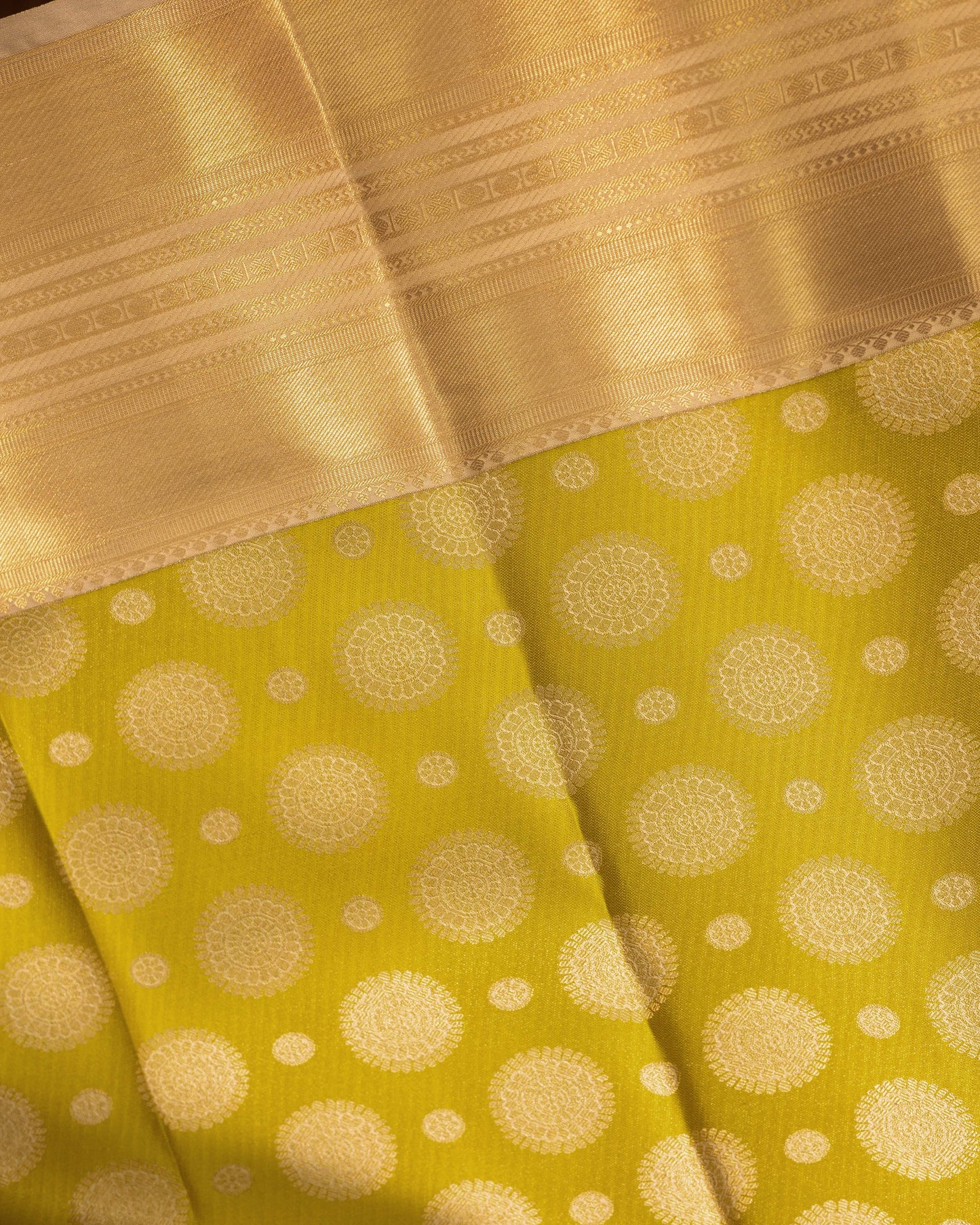 Lemonish Green With Tasar Colour Pallu Pure Silk Signature Blend Saree