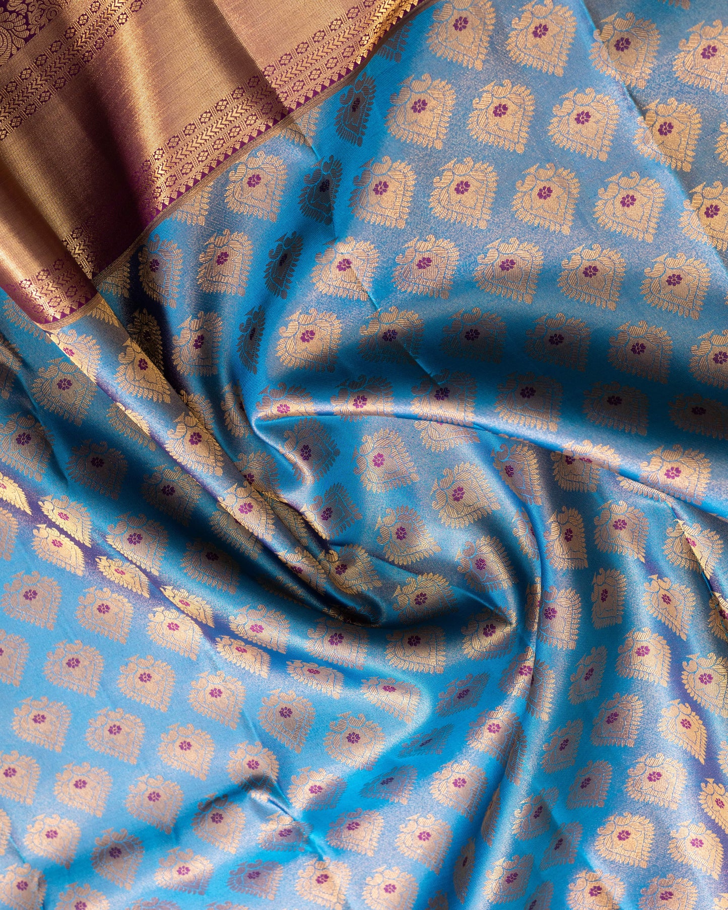 Peacock Green With Burgundy Pallu Pure Silk Signature Blend Saree