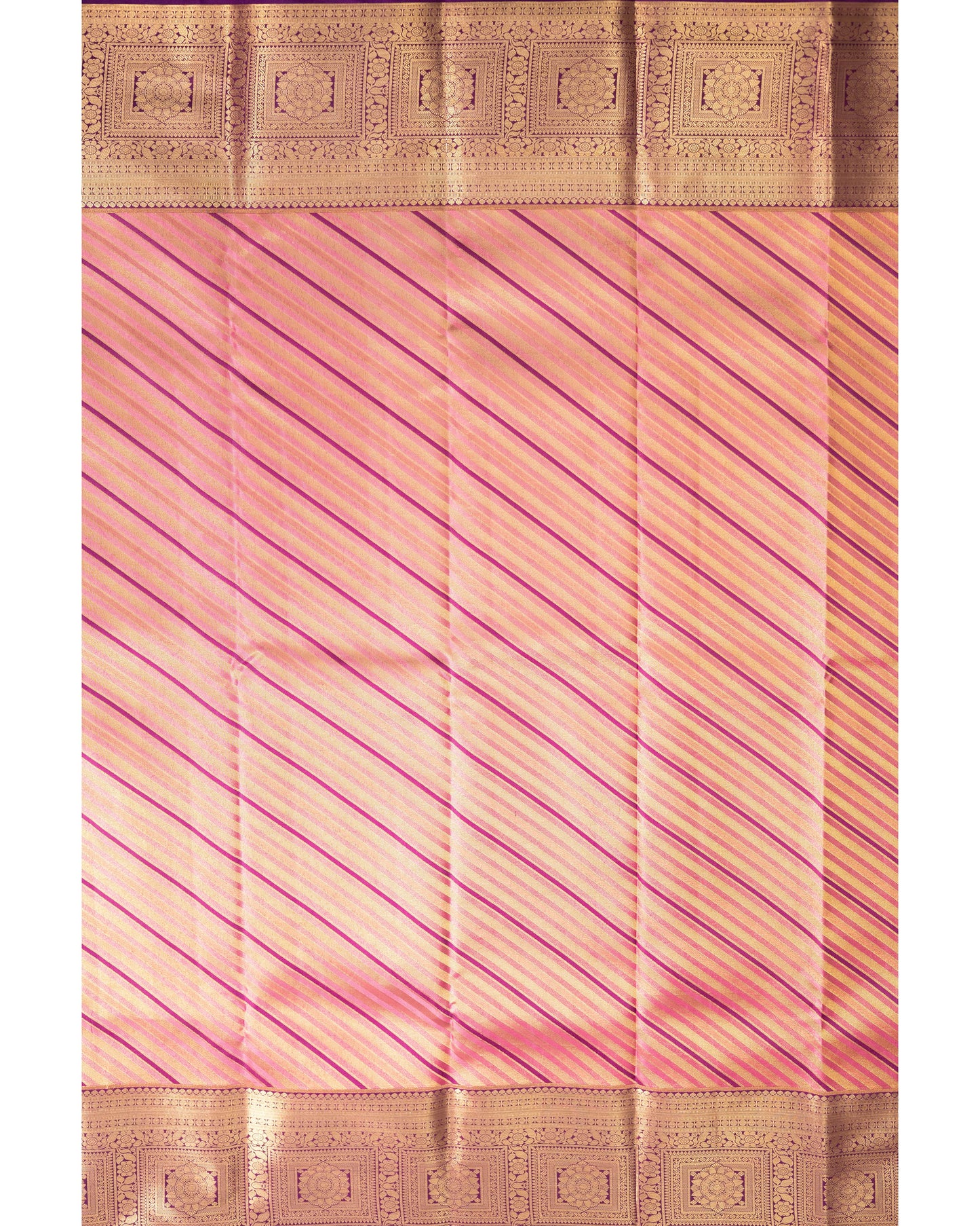Onion Pink And Burgundy With Burgundy Pallu Pure Silk Signature Blend Saree