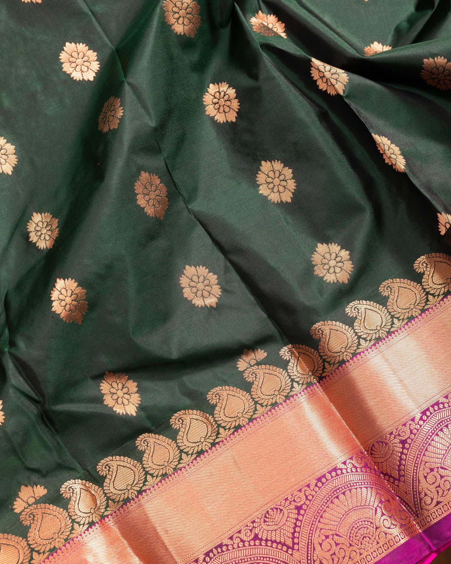 Bottle Green With Rani Pink Pallu Pure Silk Gift Saree