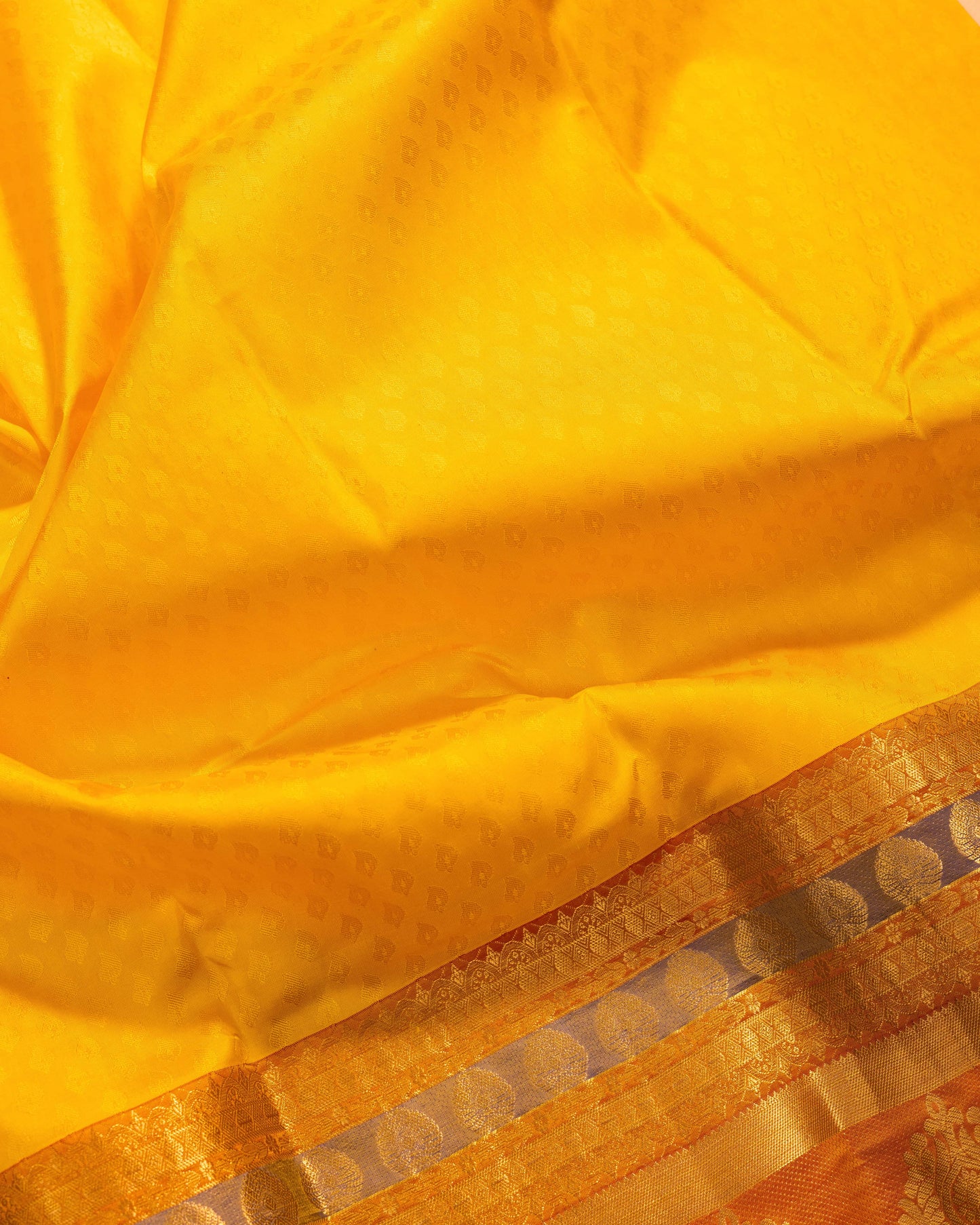 Lemon Yellow With Rani Pink Pallu Pure Silk Gift Saree
