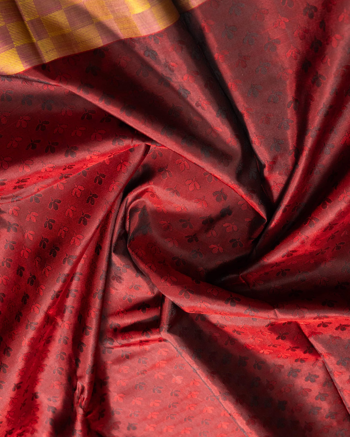 Maroon With Olive Green Pallu Pure Silk Gift Saree