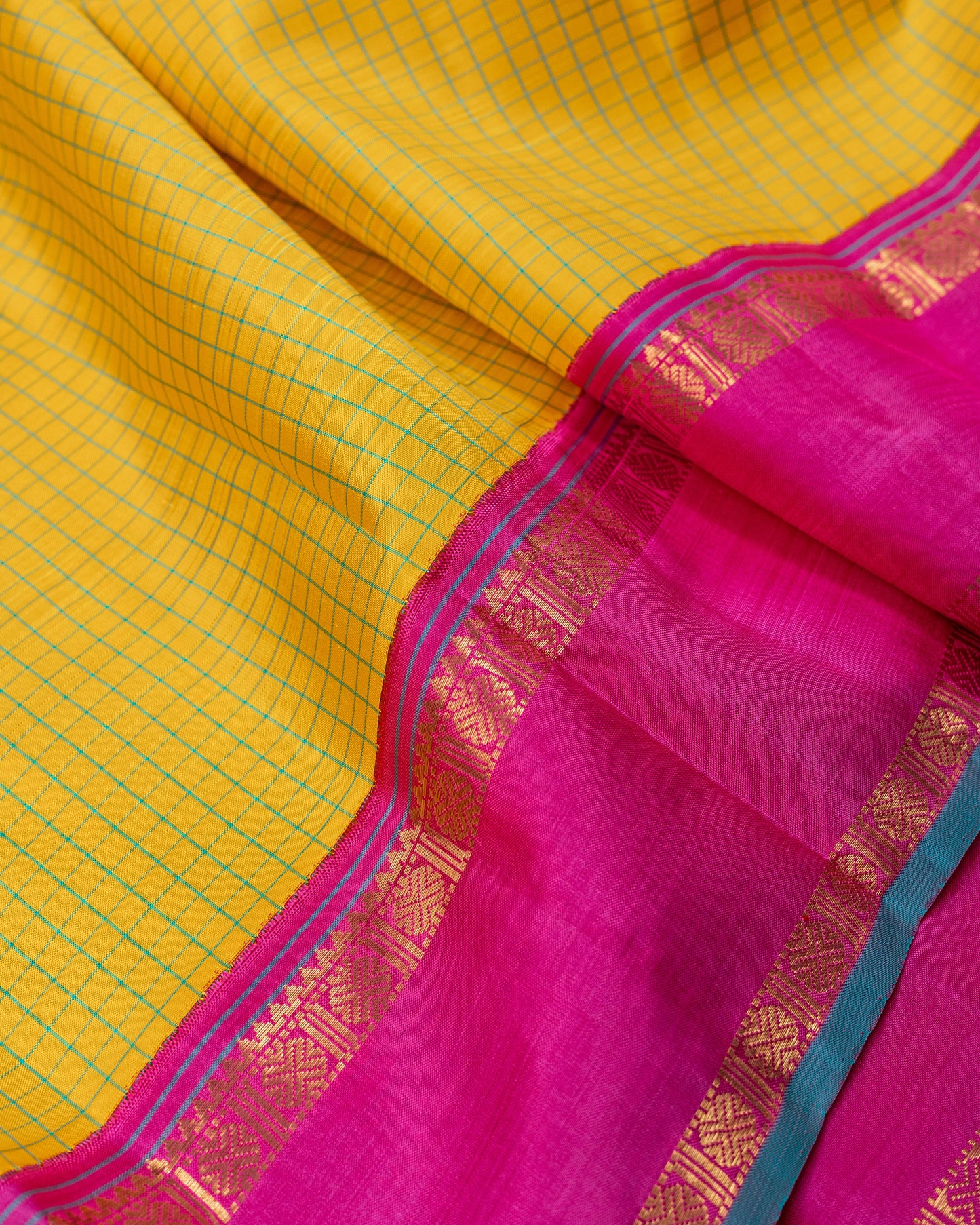 PURE LEMON YELLOW BODY WITH GANGA, JAMUNA BORDER