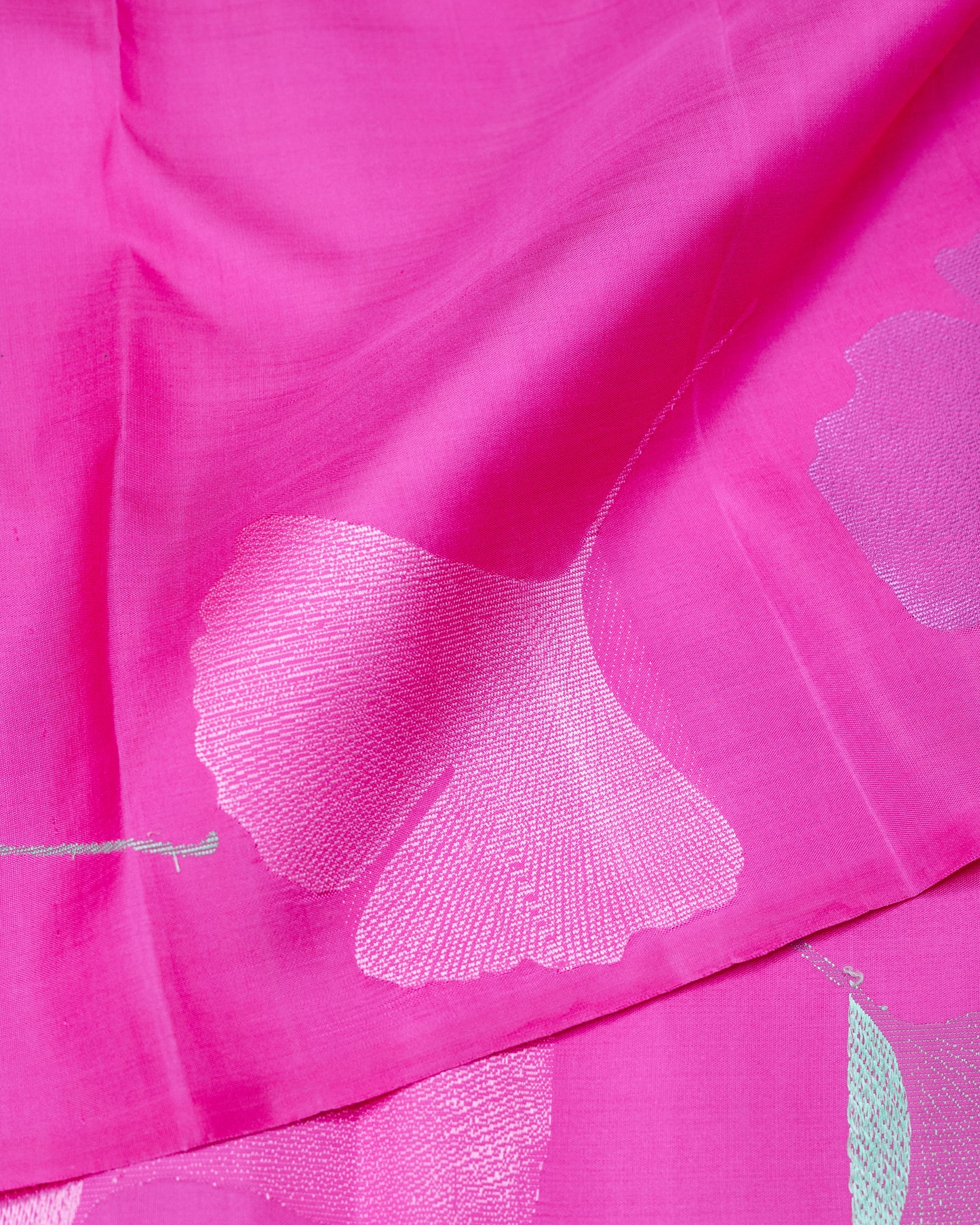 PINKIESH ONION COLOUR BODY