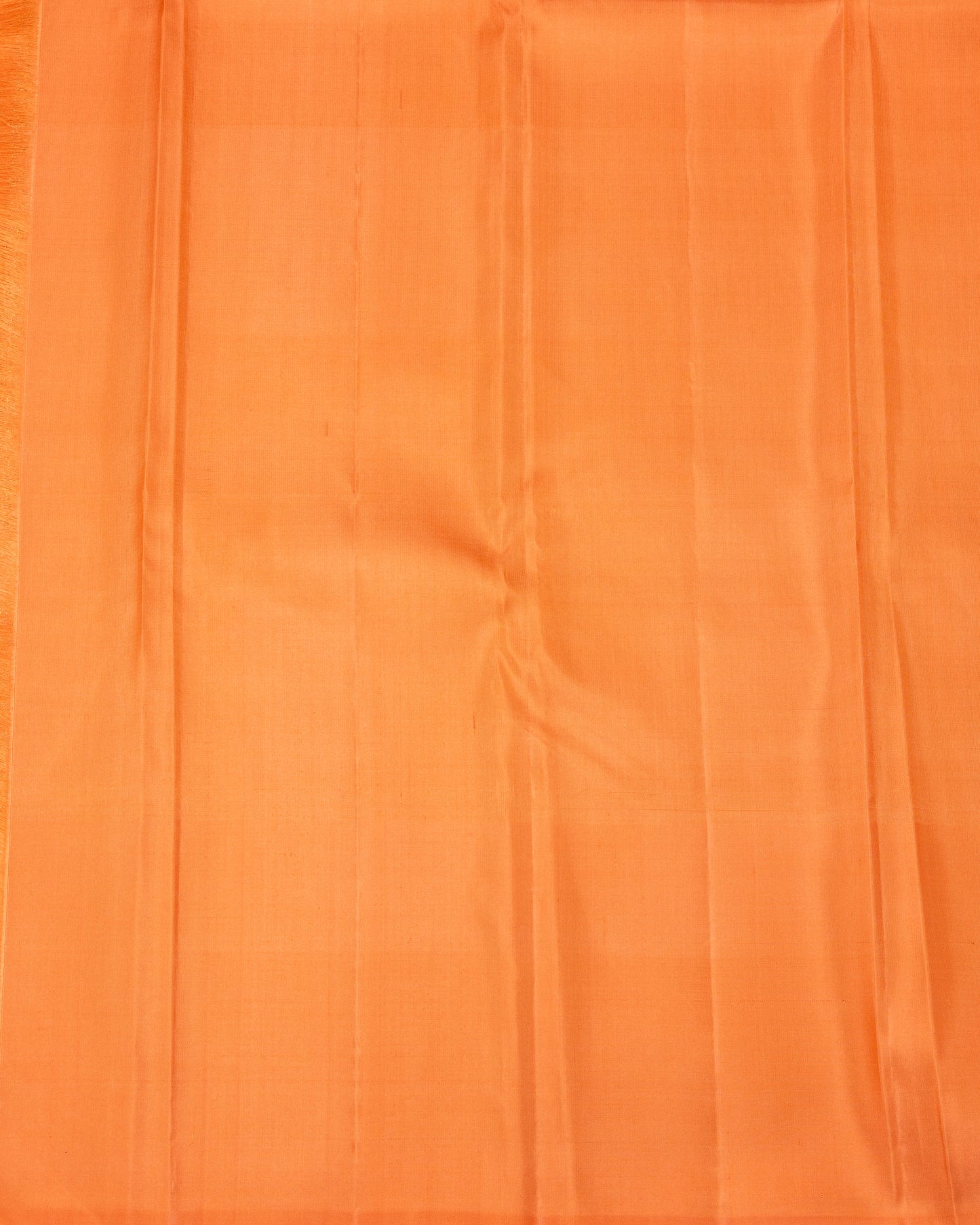 YELLOW COLOUR BODY TISSUE