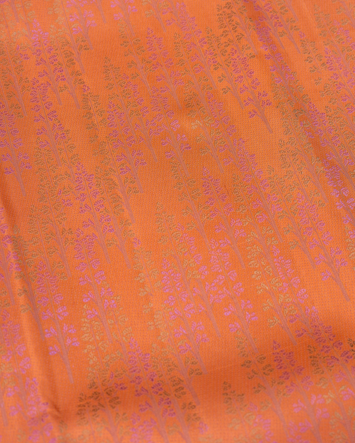 YELLOW COLOUR BODY TISSUE