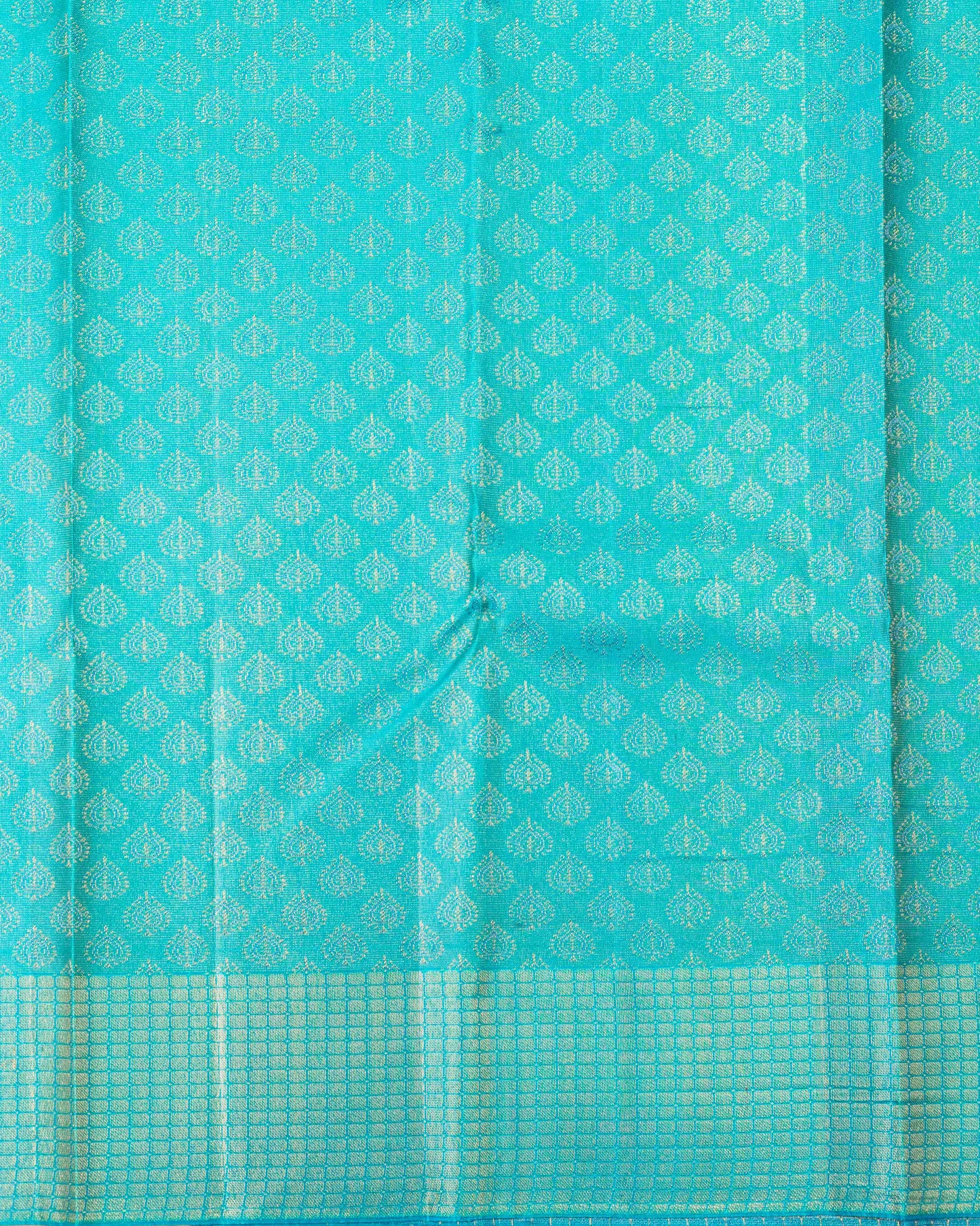 OLIVE GREEN BORDER WITH BODY TASER COLOUR