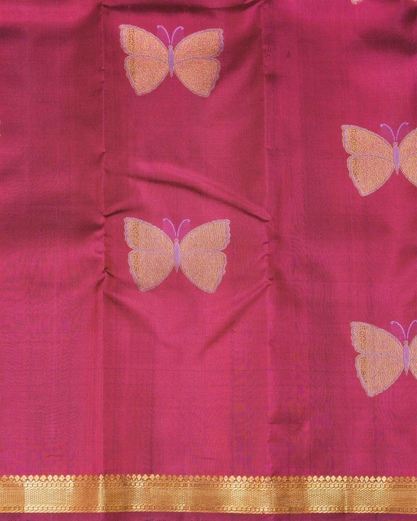 BODY VIBRANT MAROON COLOUR