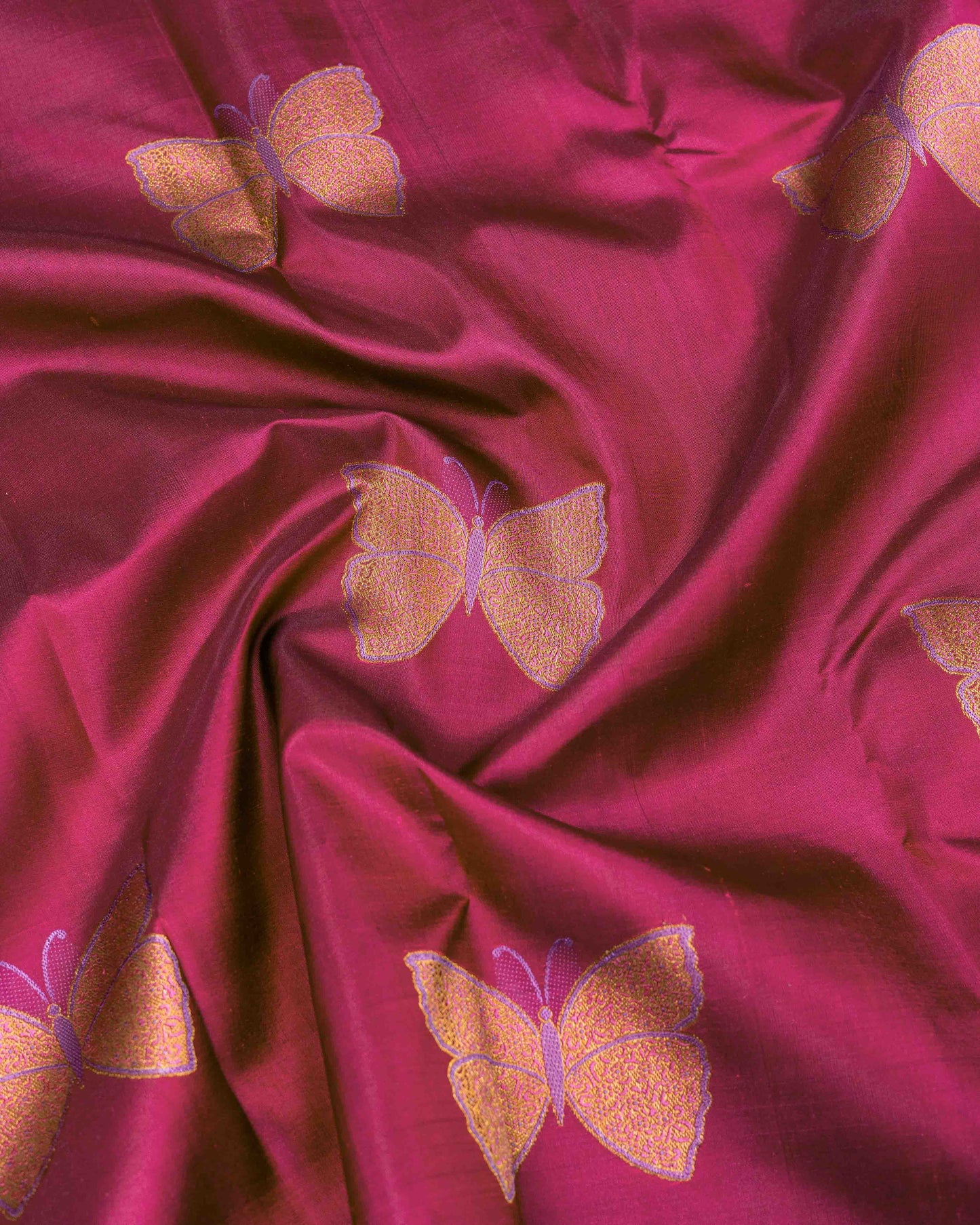 BODY VIBRANT MAROON COLOUR