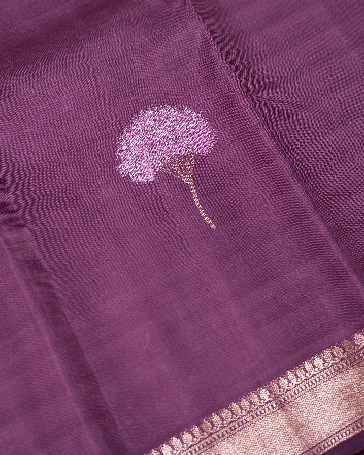 BODY VIBRANT MAROON COLOUR