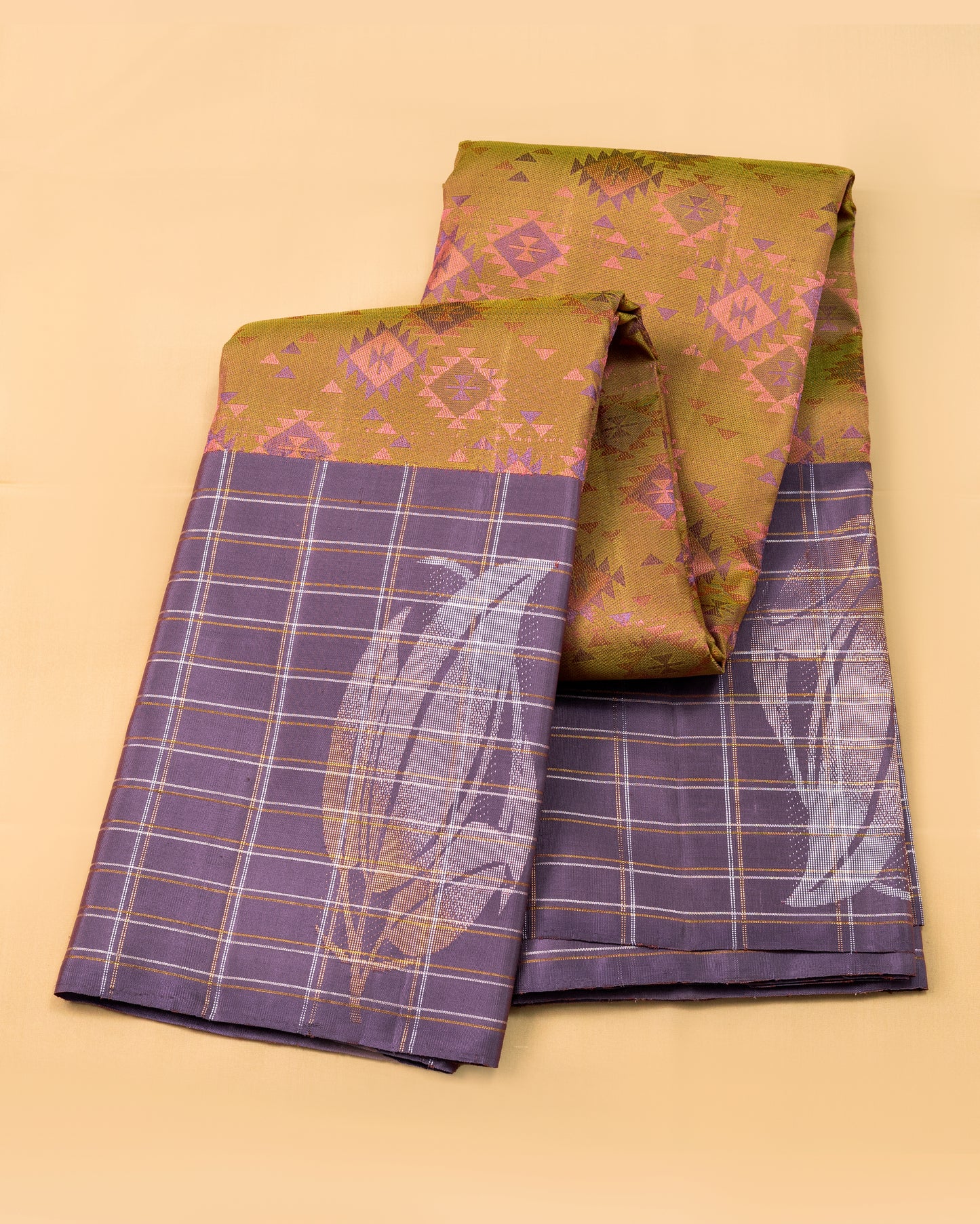 PASTEL BURGANDY BORDER DUAL TONE BODY LEMON WITH PASTEL BURGANDY