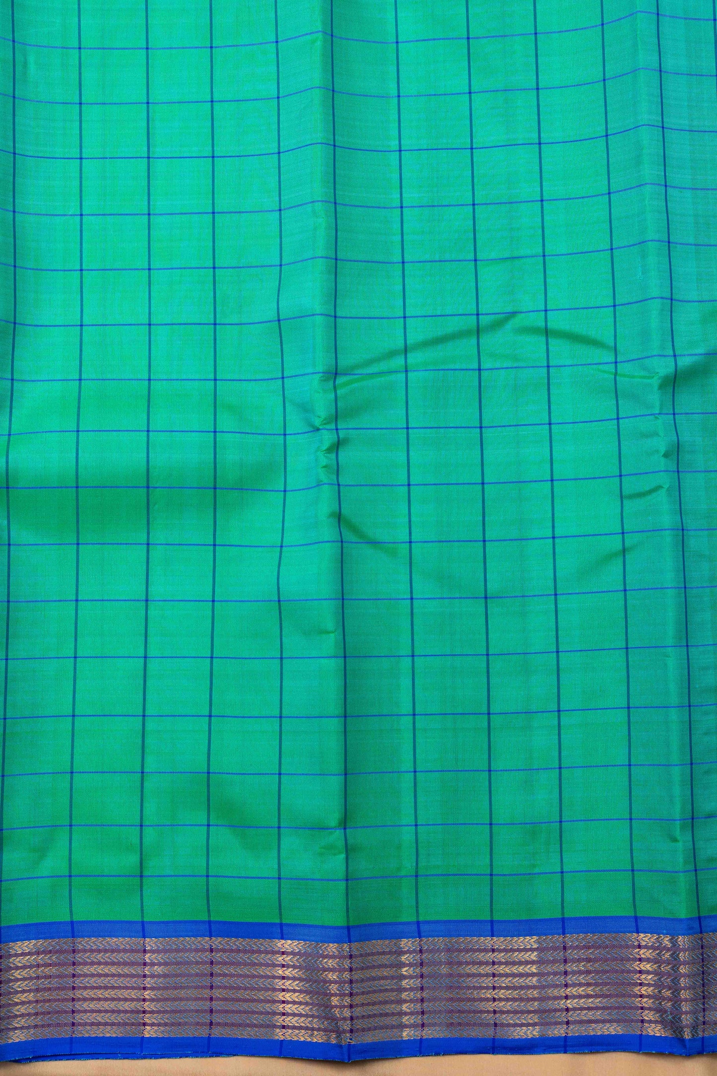 ROYAL BLUE BORDER WITH SEA GREEN COLOUR BODY