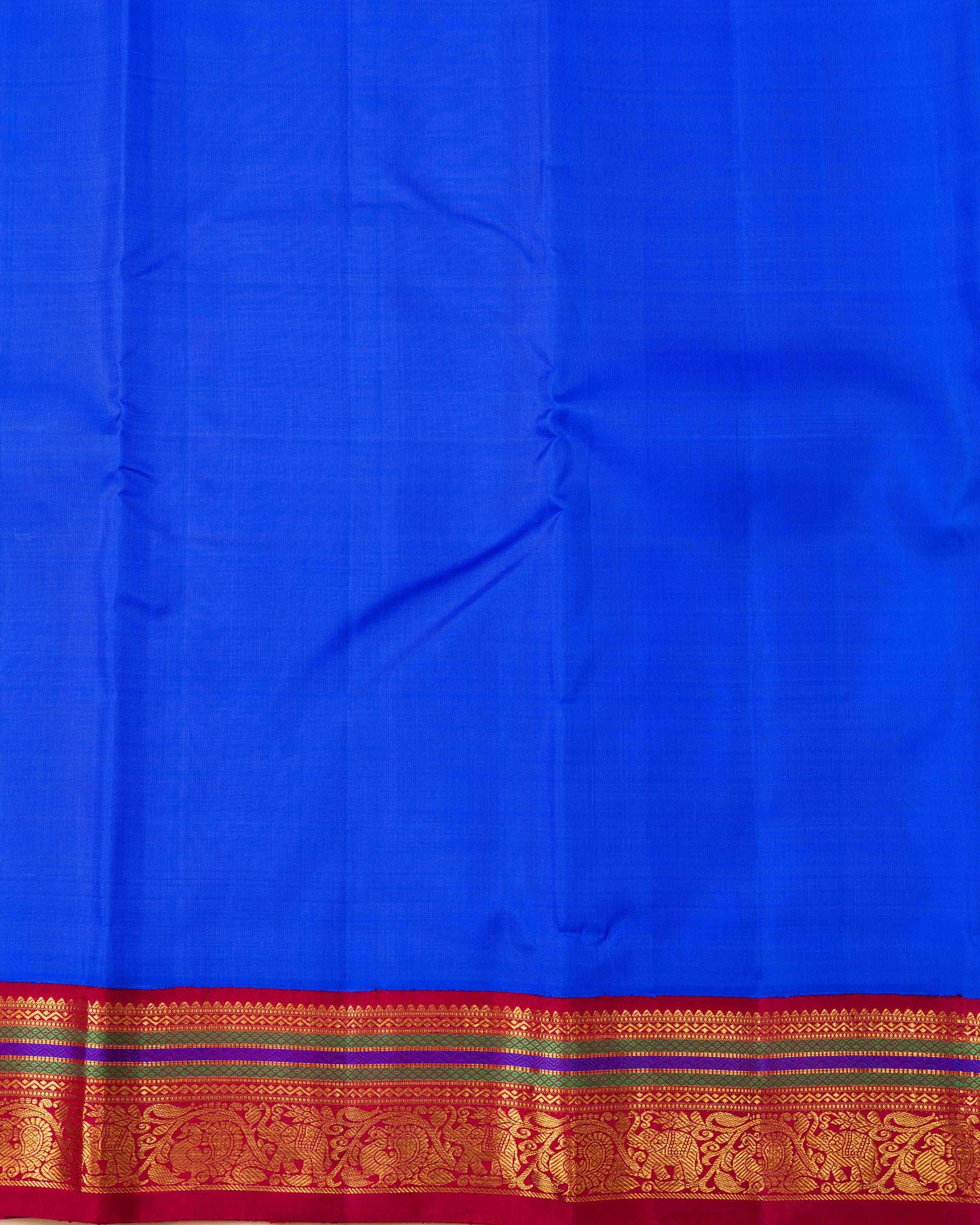 WOVEN ATTACHED REDDIESH MAROON BORDER WITH BRIGHT ROYAL BLUE BODY