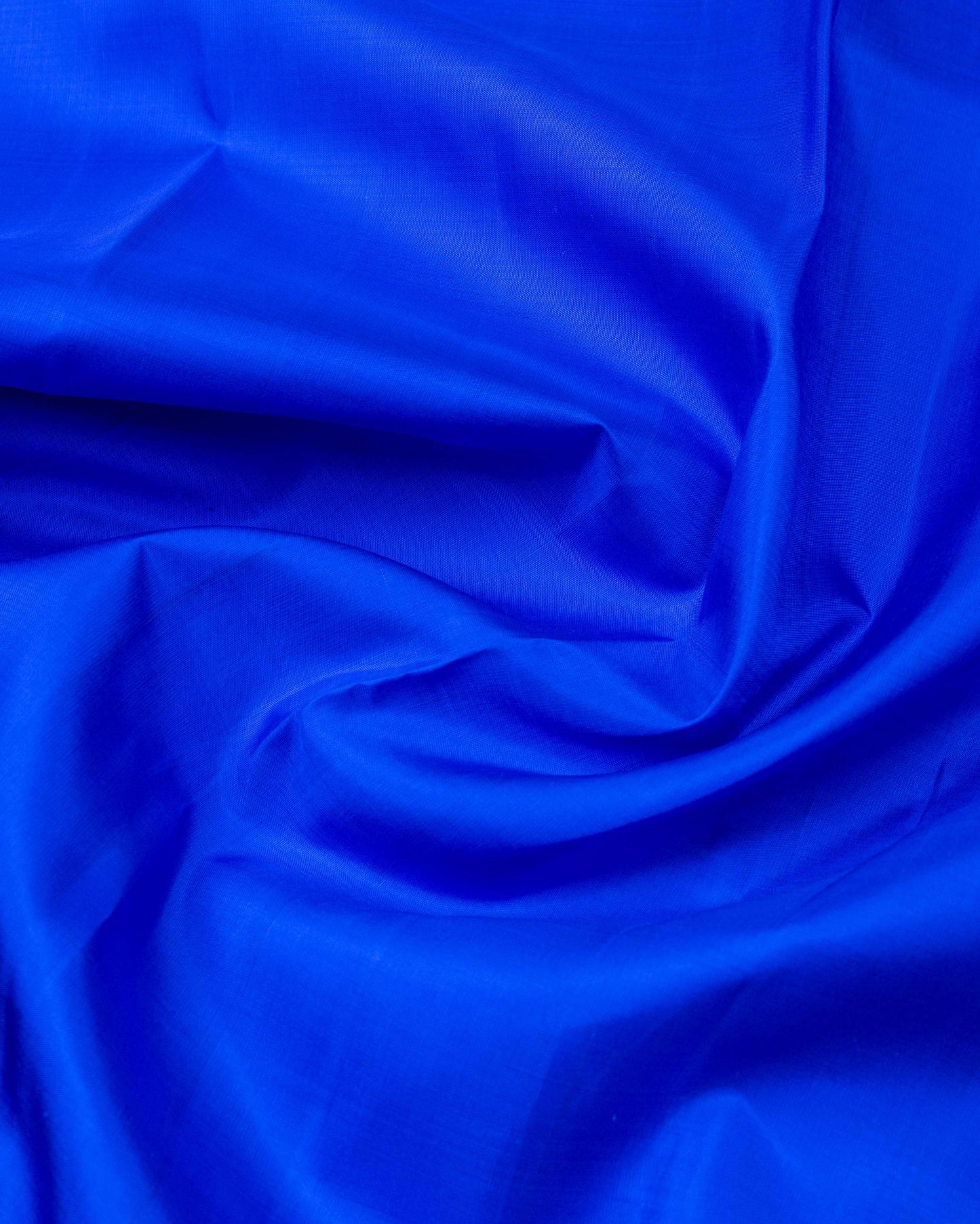 WOVEN ATTACHED REDDIESH MAROON BORDER WITH BRIGHT ROYAL BLUE BODY