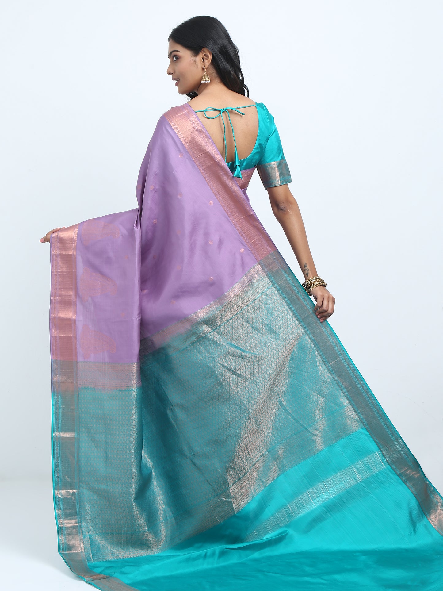 Dual Tone Lavender And Lilac Body With Safaire Green Pallu Kanchipuram Pure Silk ( SMS 35 )