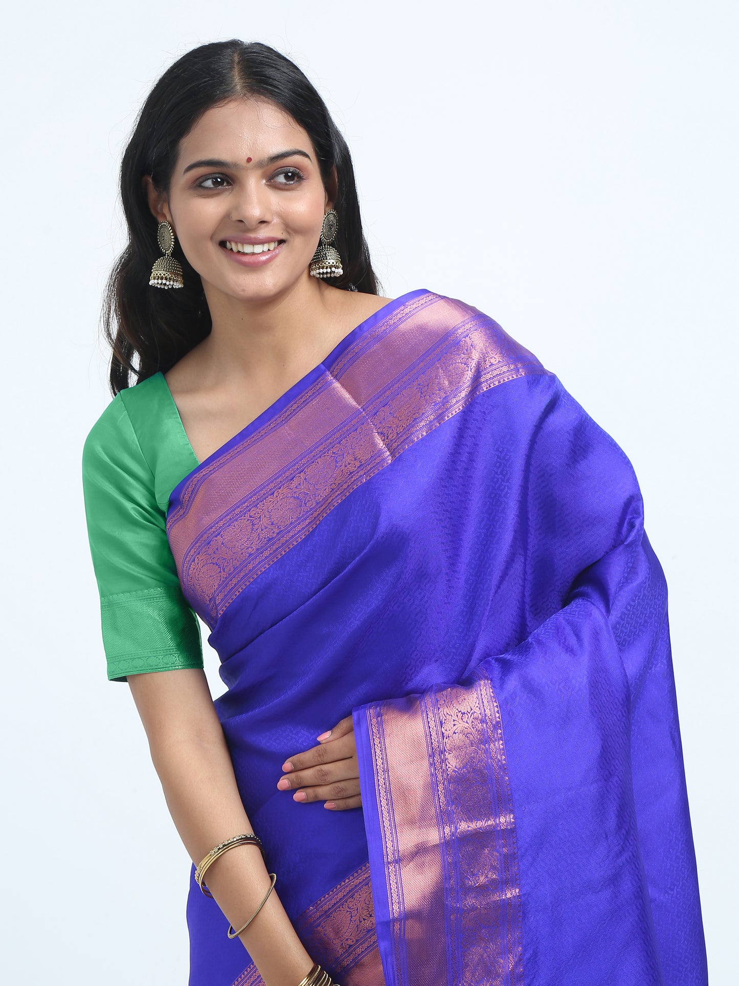 Royal Blue Body With Apple Green Pallu Kanchipuram Pure Silk ( SMS 1 )