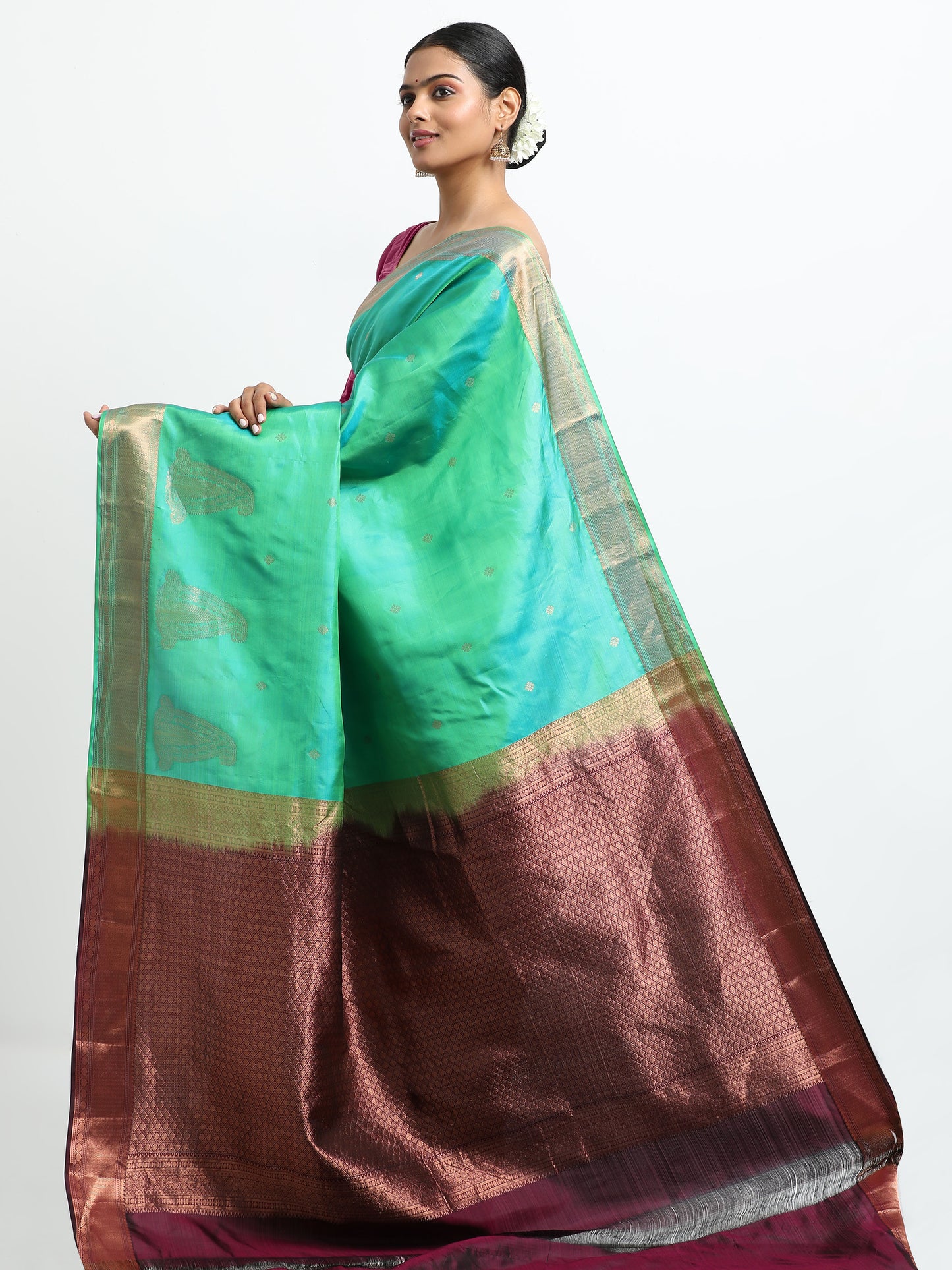 Dual Tone Parrot Green And Ananda Blue Body With Wine Pallu Kanchipuram Pure Silk ( SMS-35 )