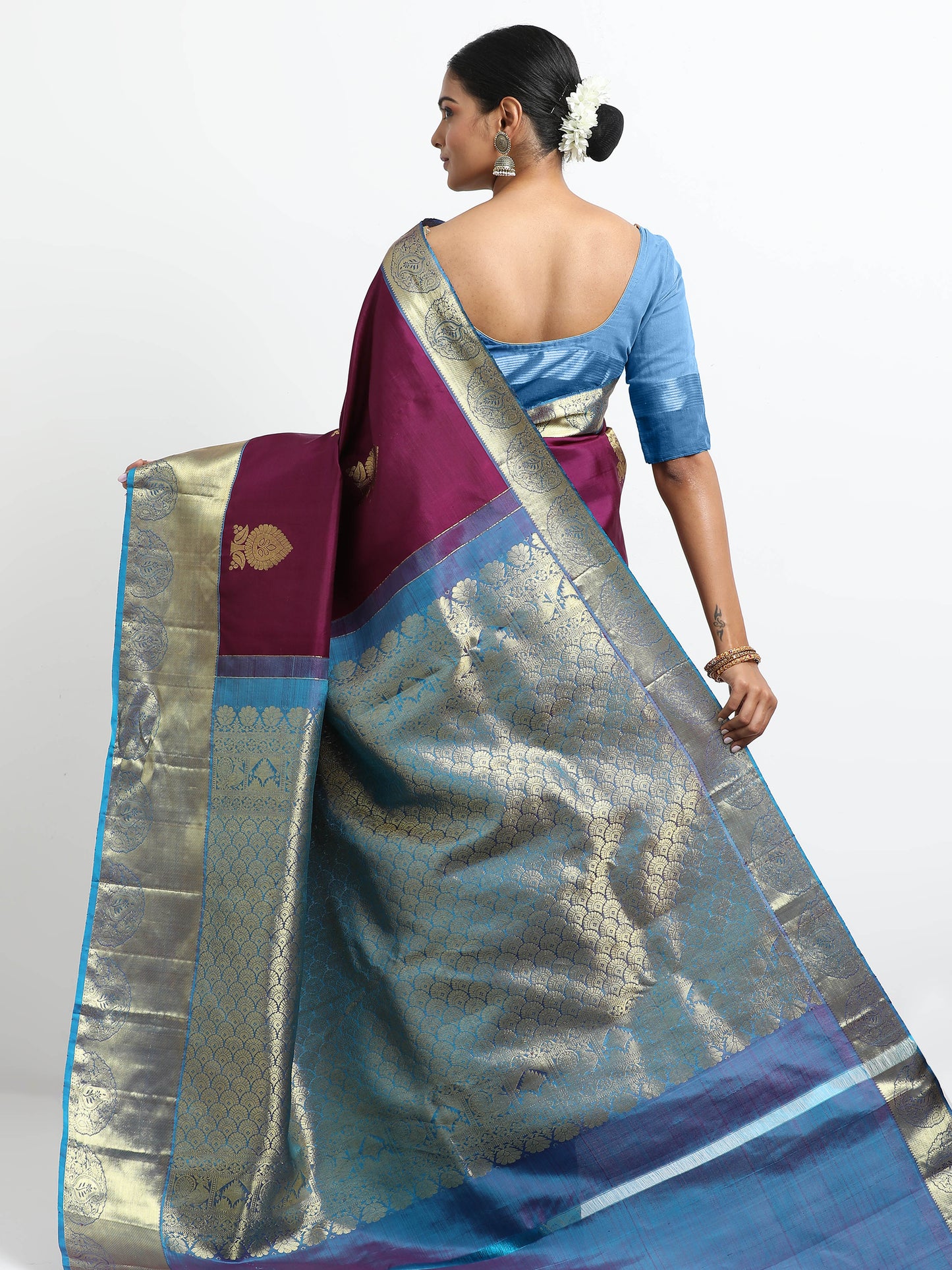 Vibrant Wine Body With Sky Blue Pallu Kanchipuram Pure Silk ( YNG-14 )