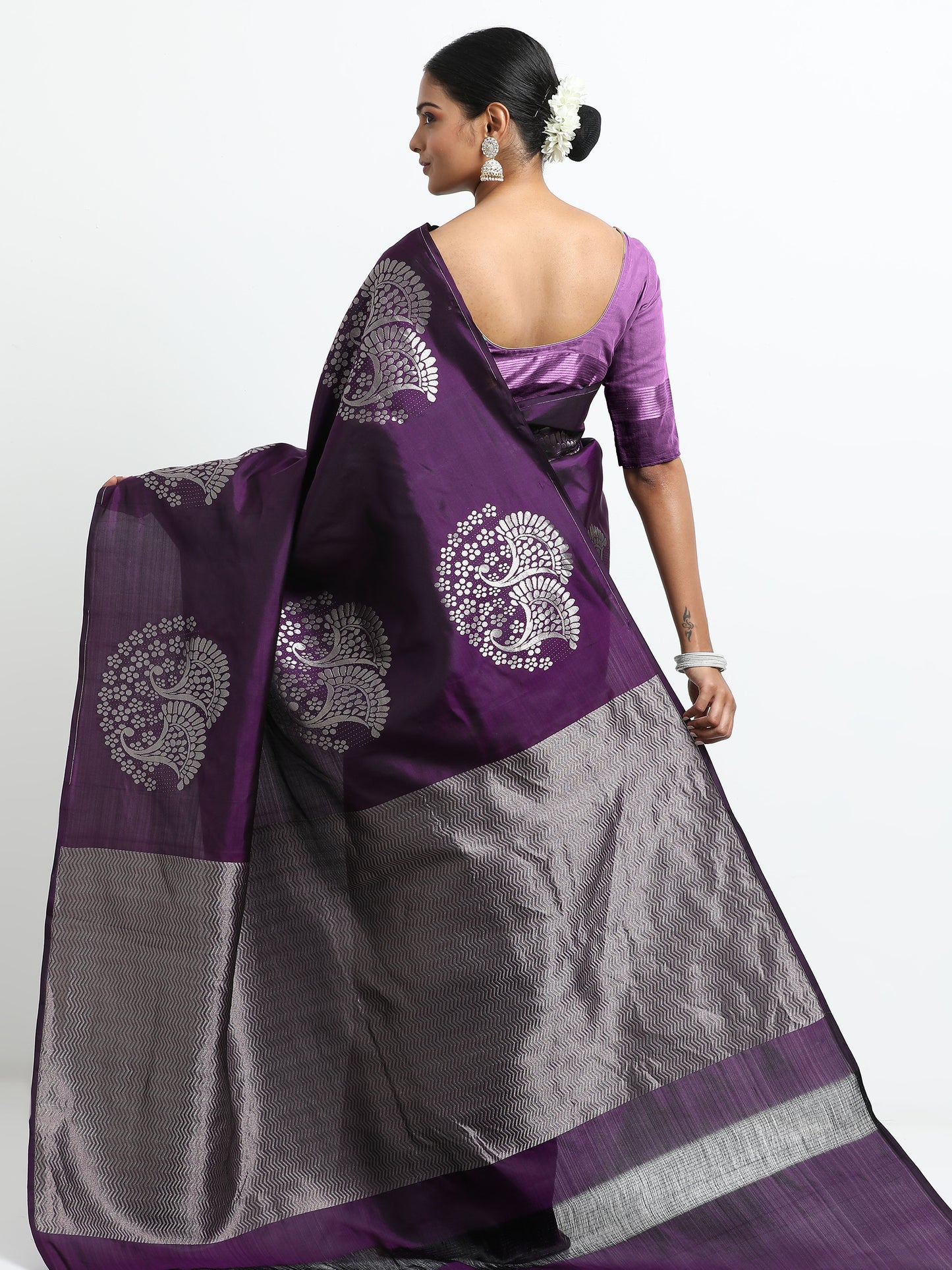 Vibrant Wine Body With Self Wine Pallu Kanchipuram Pure Soft Silk ( SMS-30 )
